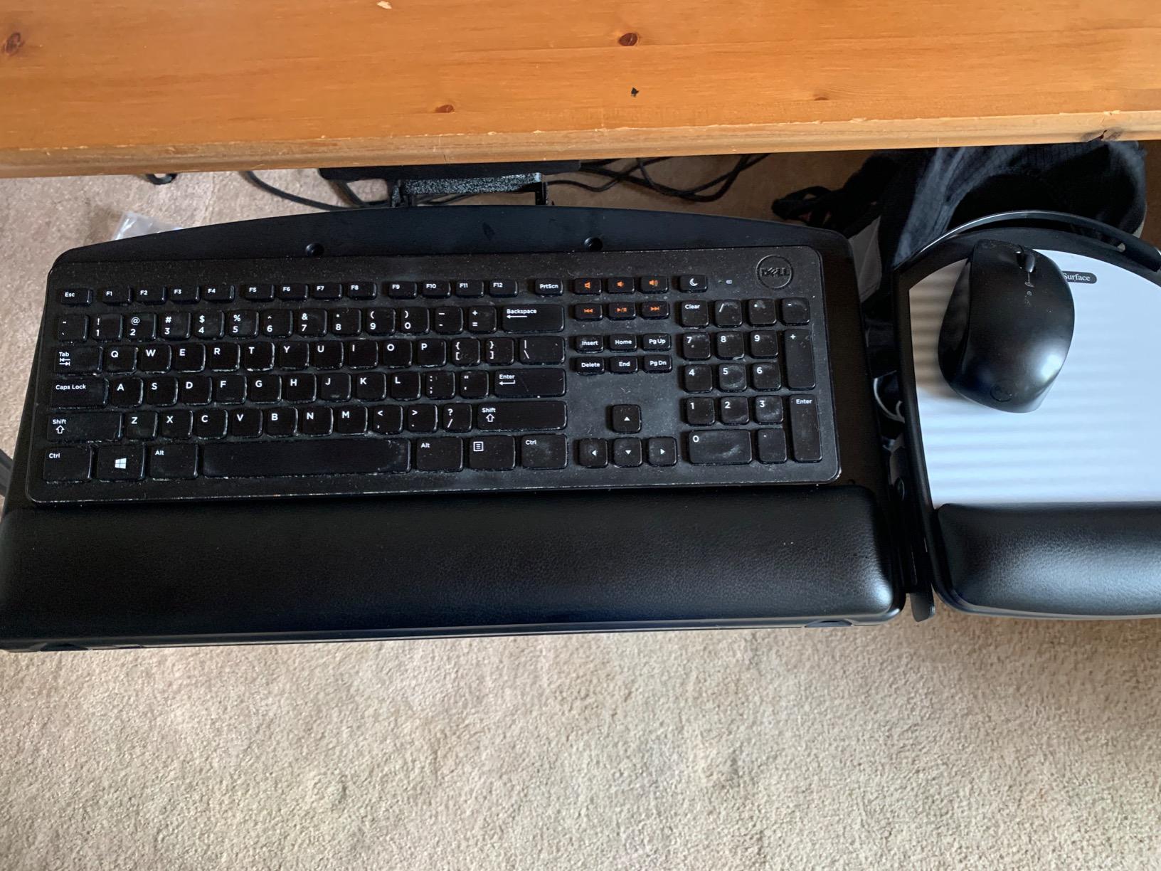 3M Adjustable Keyboard Tray, Turn Knob to Adjust Height and Tilt, Swivels and Stores Under Desk, Includes Wrist Rest and Mouse Pad, 17.75 in Track, Black (AKT80LE) customer photo 1