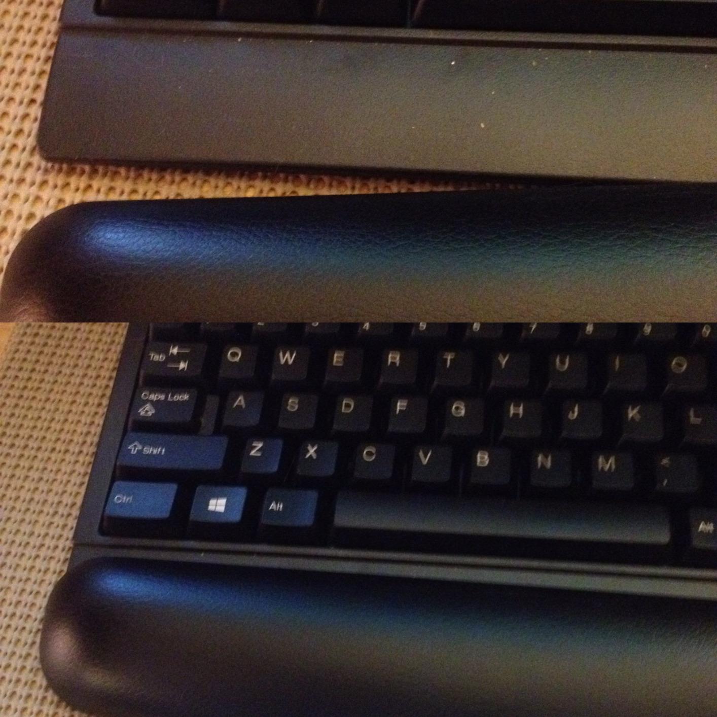 3M Compact Gel Wrist Rest for Keyboards, Soothing Gel Comfort, Product Protection, 18 Wide, Black customer photo 1