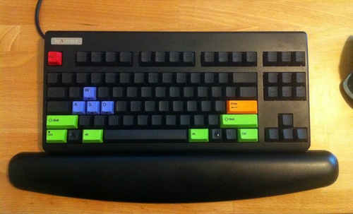 3M Compact Gel Wrist Rest for Keyboards, Soothing Gel Comfort, Product Protection, 18 Wide, Black customer photo 2