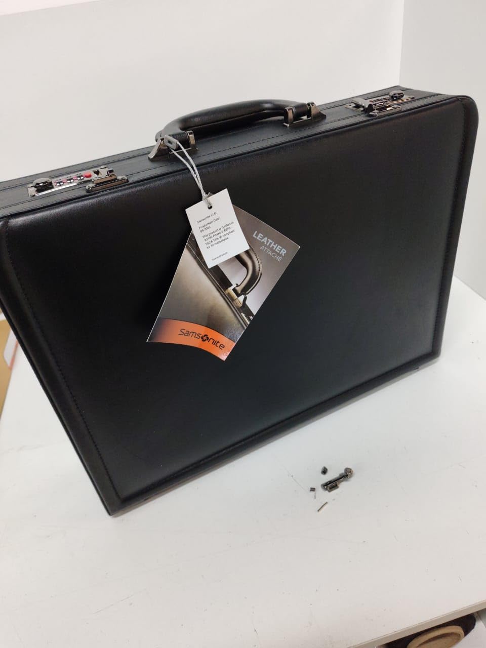 Samsonite Bonded Leather Attache, Black, One Size customer photo 1