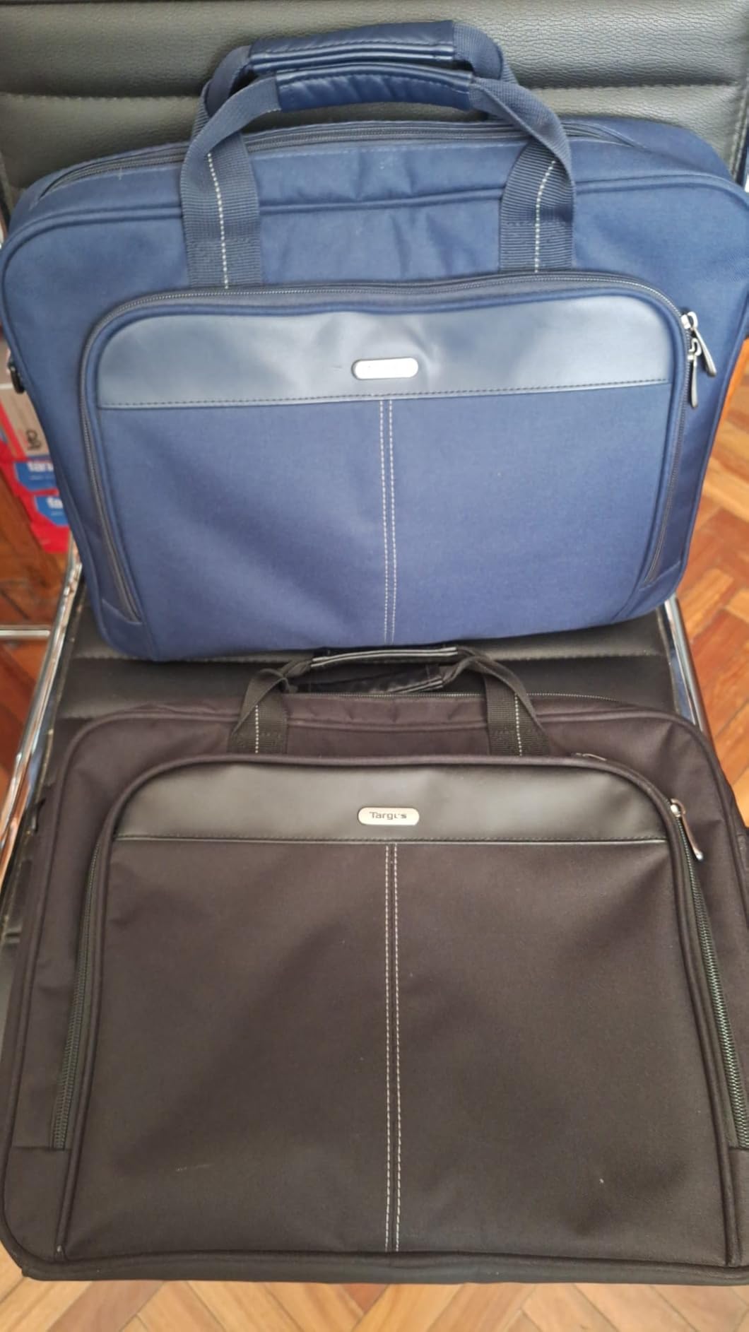 Targus Classic Slim Laptop Bag - Ergonomic Briefcase and Messenger Bag - Spacious Foam Padded for Laptops customer photo 1