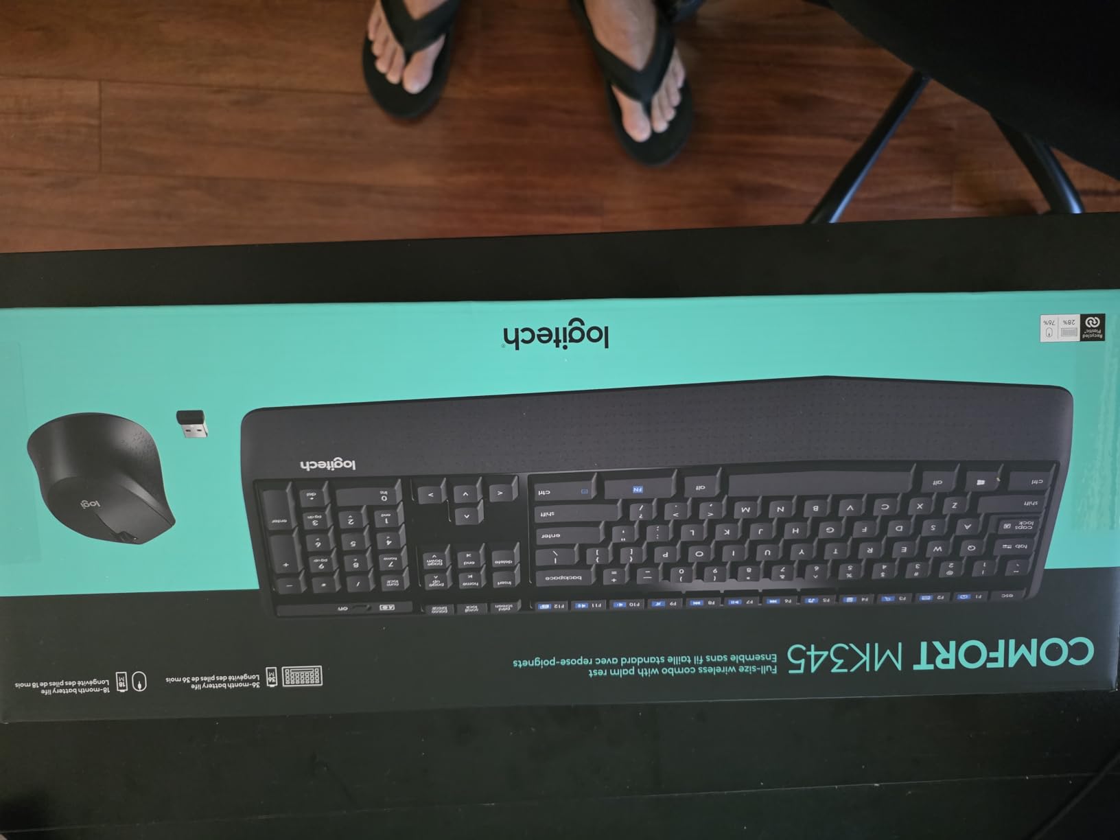 Logitech MK345 Wireless Keyboard and Mouse Combo with Palm Rest, 2.4 GHz USB Receiver, Compatible with PC, Laptop, Black customer photo 1