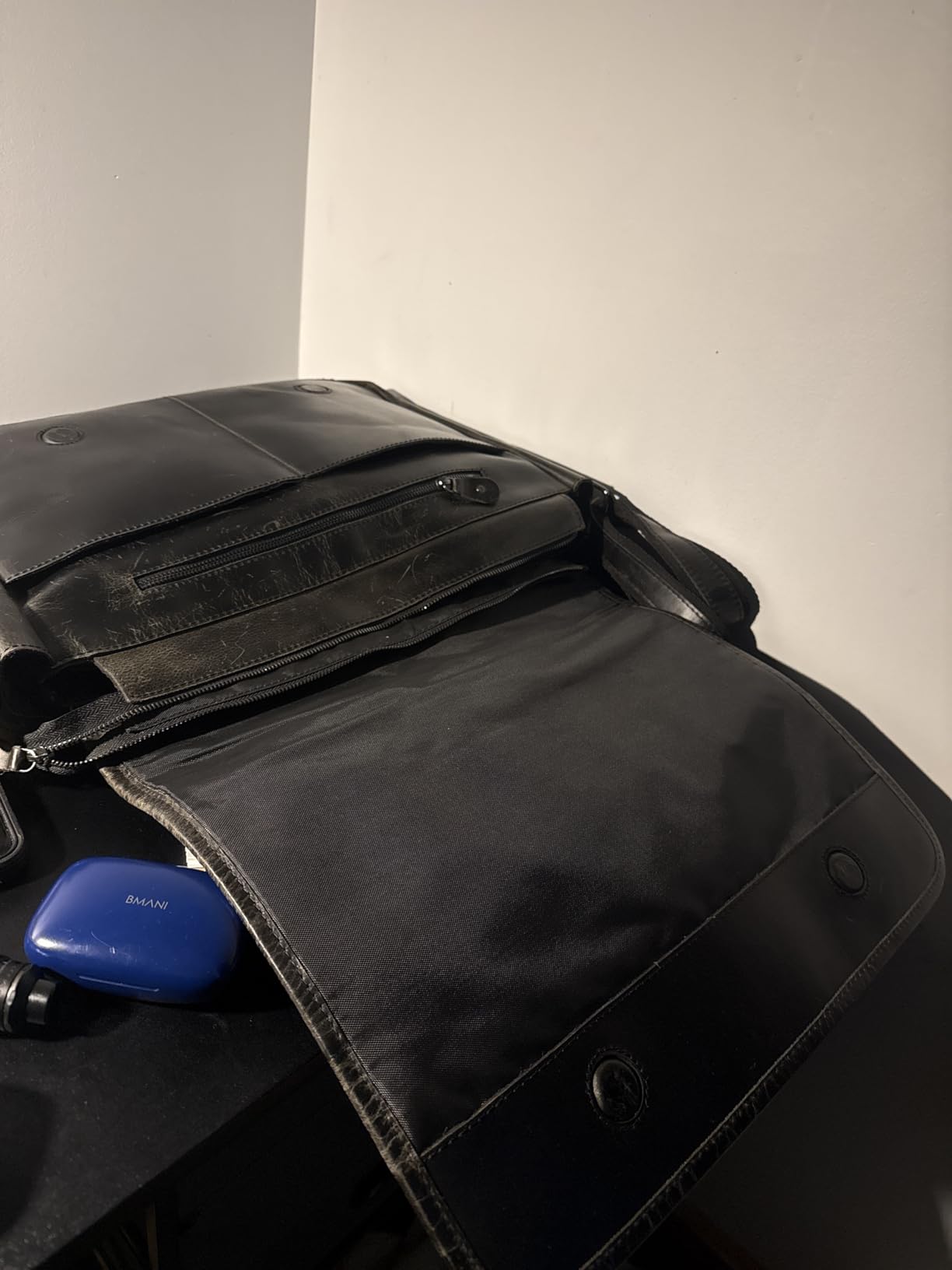 Leather Messenger Bag for Men 16