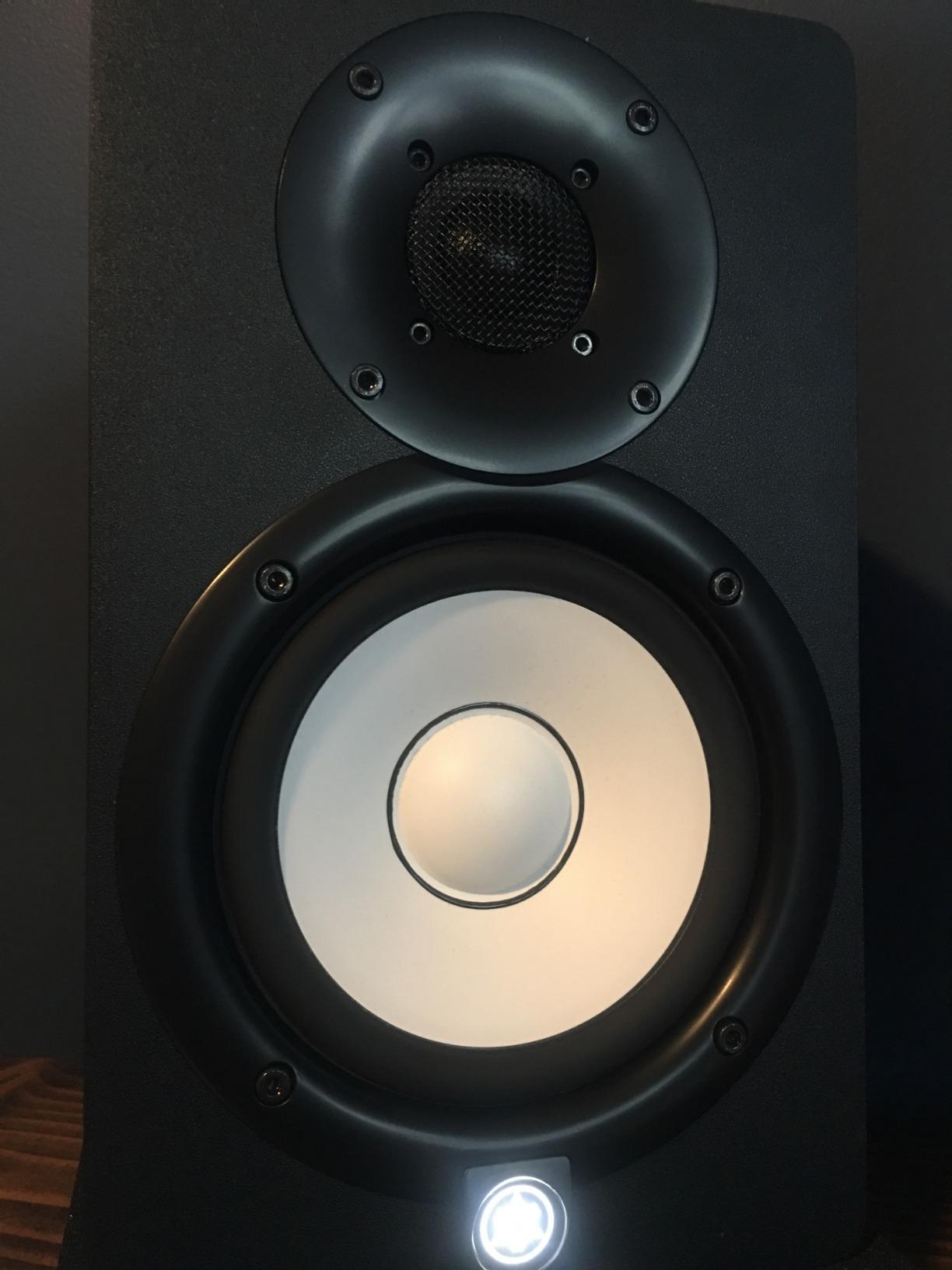 YAMAHA Hs5 Powered Studio Monitor, Pair customer photo 1