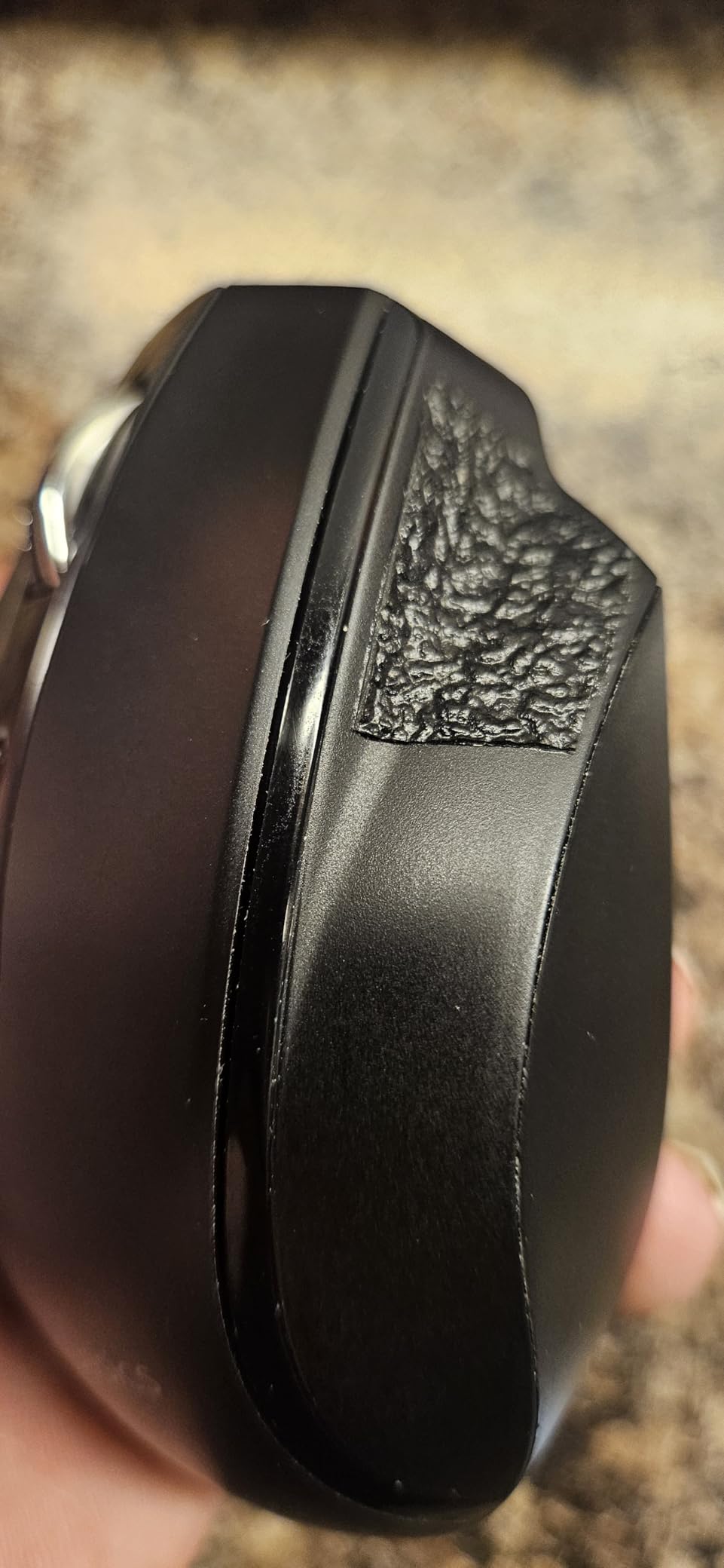 Amazon Basics Portable Wireless Computer Mouse, Ergonomic, 2.4 GHz Optical, DPI Adjustable, Easy to Use, Compatible With PC, Mac, Laptop, Black customer photo 1