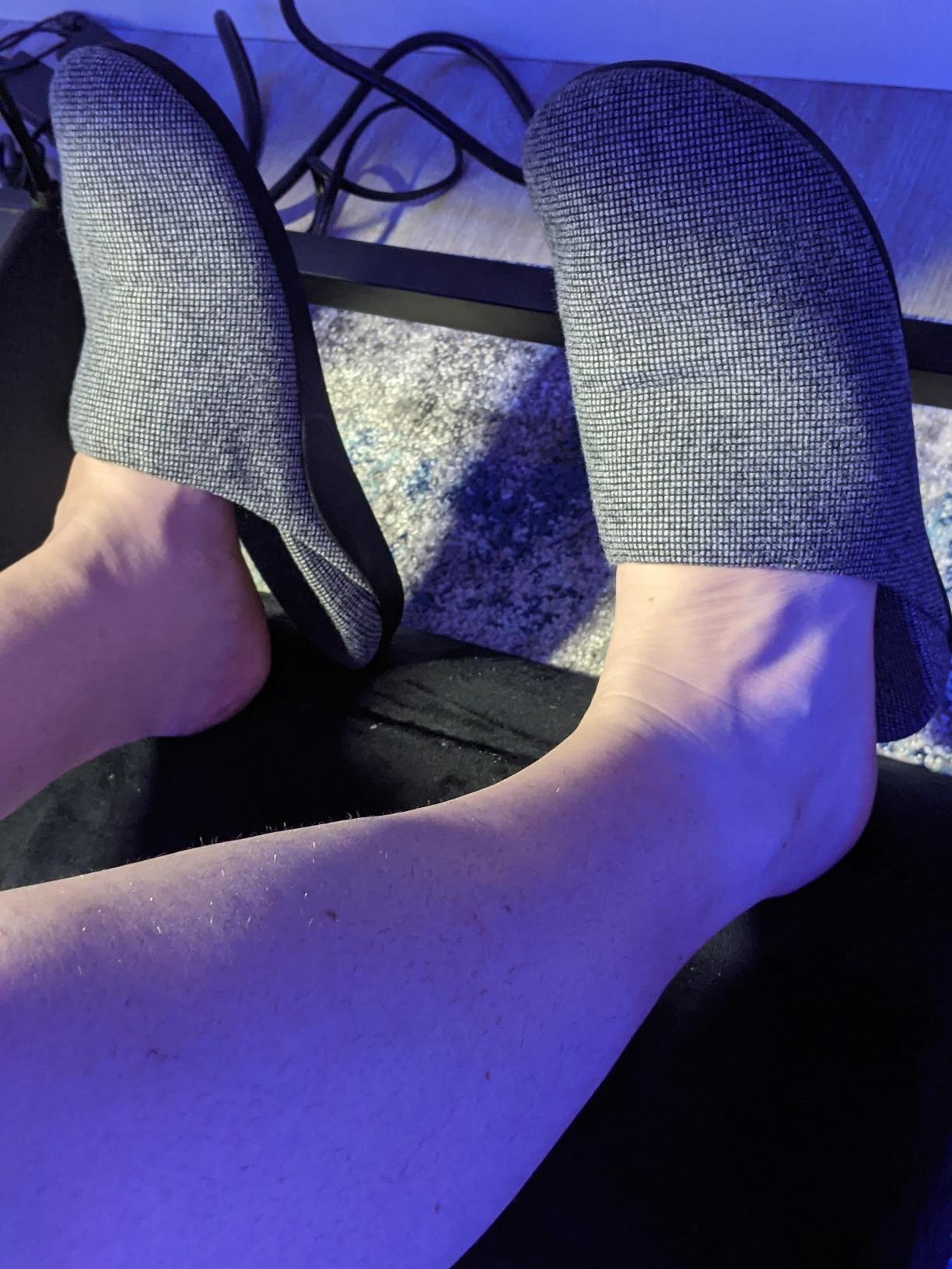 ErgoFoam Ergonomic Foot Rest Under Desk - Premium Velvet Soft Foam Footrest for Desk - Most Comfortable Desk Foot Rest in The World for Lumbar, Back, Knee Pain - Foot Stool Rocker (Black) customer photo 2