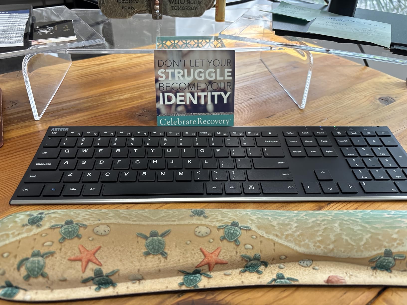 Arteck 2.4G Wireless Keyboard Stainless Steel Ultra Slim Full Size Keyboard with Numeric Keypad for Computer/Desktop/PC/Laptop/Surface/Smart TV and Windows 10/8/ 7 Built in Rechargeable Battery customer photo 1