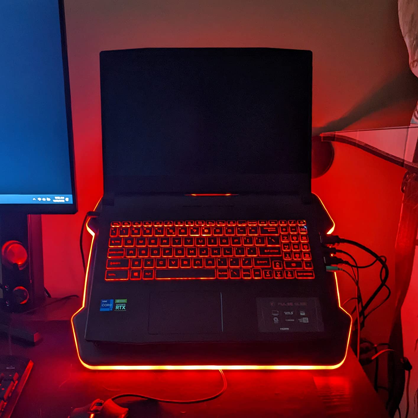 KLIM Ultimate - RGB Laptop Cooling Pad with LED Rim - New - Gaming Laptop Cooler - USB Powered Fan - Very Stable and Silent Laptop Stand - Compatible up to 17