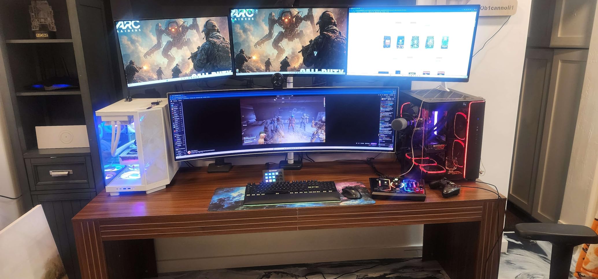 MOUNTUP Triple Monitor Stand Mount - 3 Monitors Desk Mount for Computer Screens Up to 27 inch, Triple Monitor Arm, Heavy Duty Monitors Stand, Each Arm Holds 4.4-19.8 lbs, Black customer photo 1