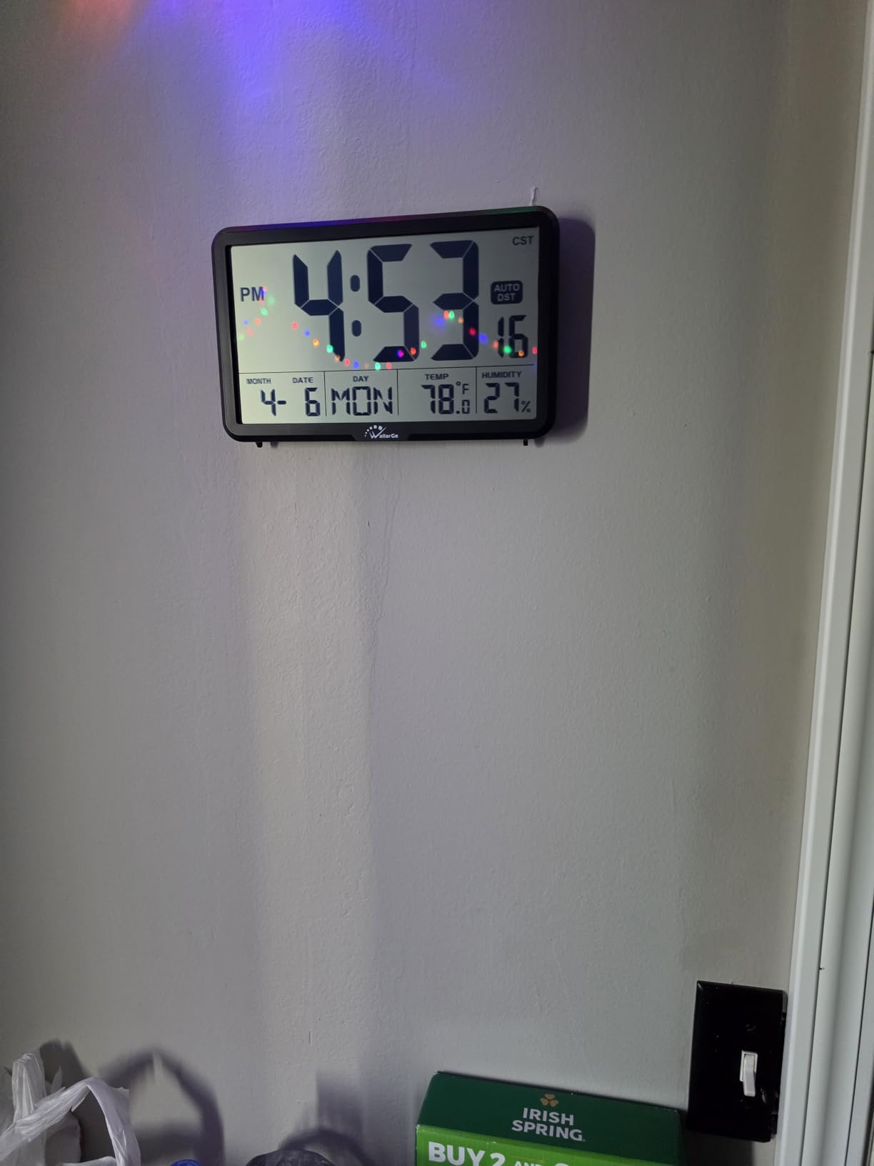 WallarGe Auto Set Digital Wall Clock Battery Operated, Desk Clocks with Temperature, Humidity and Date, Large Display Digital Calendar Alarm Clock for Elderly, Bedroom, Office, 8 Time Zone, Auto DST. customer photo 1