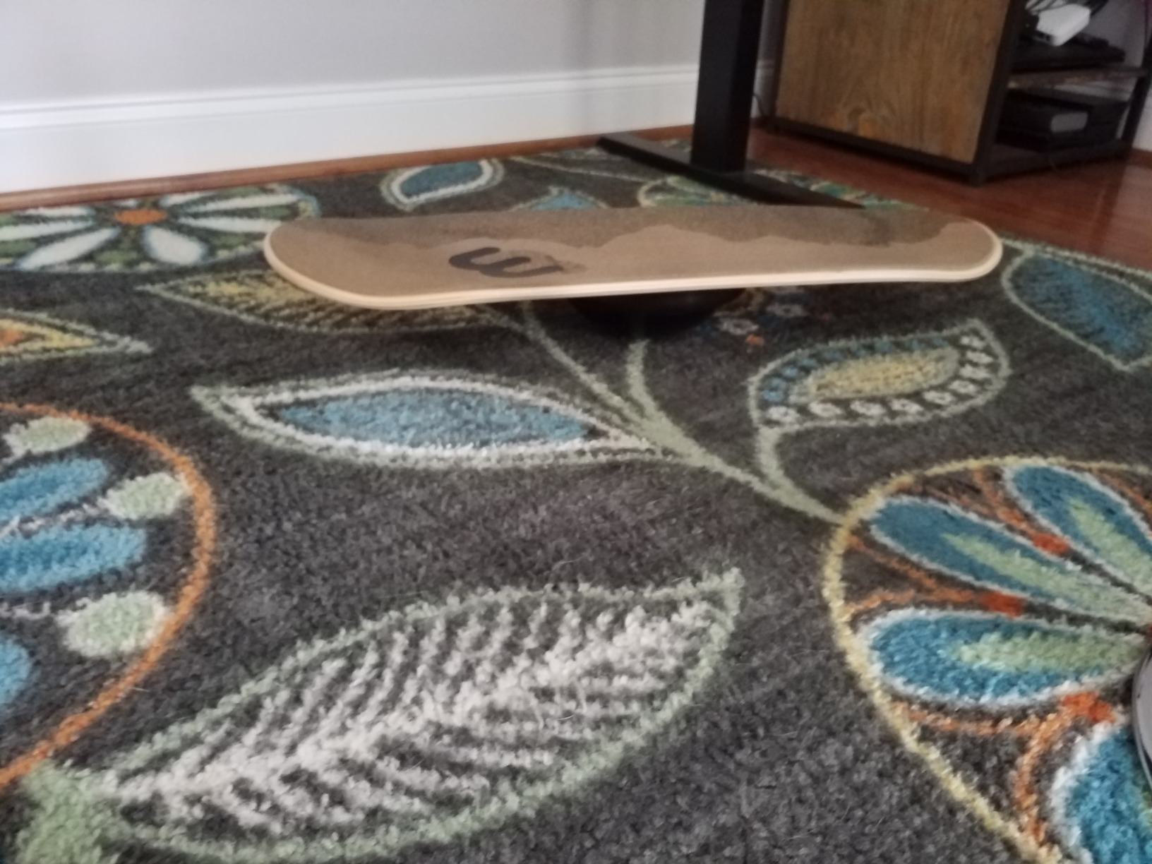 Whirly Board Wide 360° | Standing Desk Balance Board | Wobble Board Portable Home Gym | Snowboard Training | Surf trainer | Balance Board for Kids & Adults | Core Balance Trainer customer photo 2