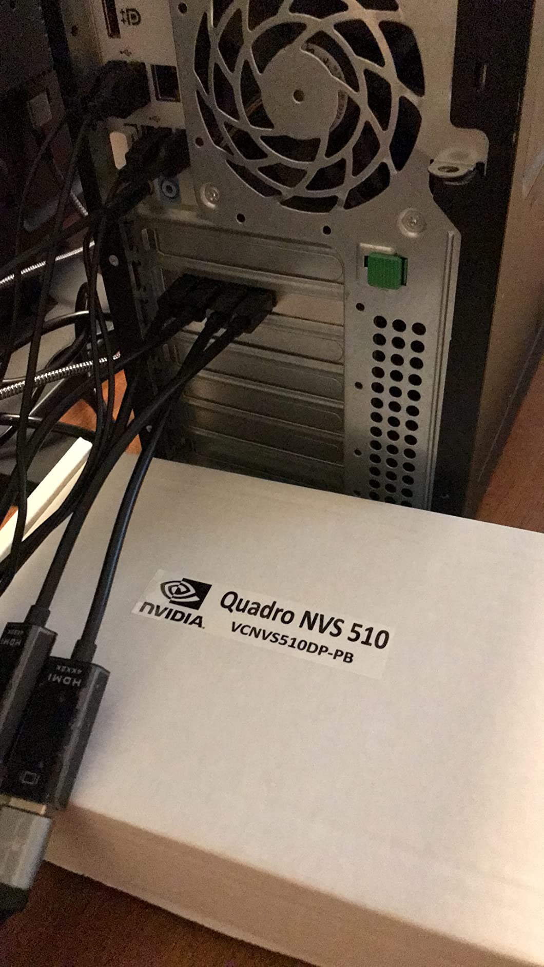 Quadro NVS 510 with Four Mini Displayports, Both Half and Full Brackets, and 4 x mDP to HDMI Adapters, 4K Resolution (1 Year Warranty) customer photo 1