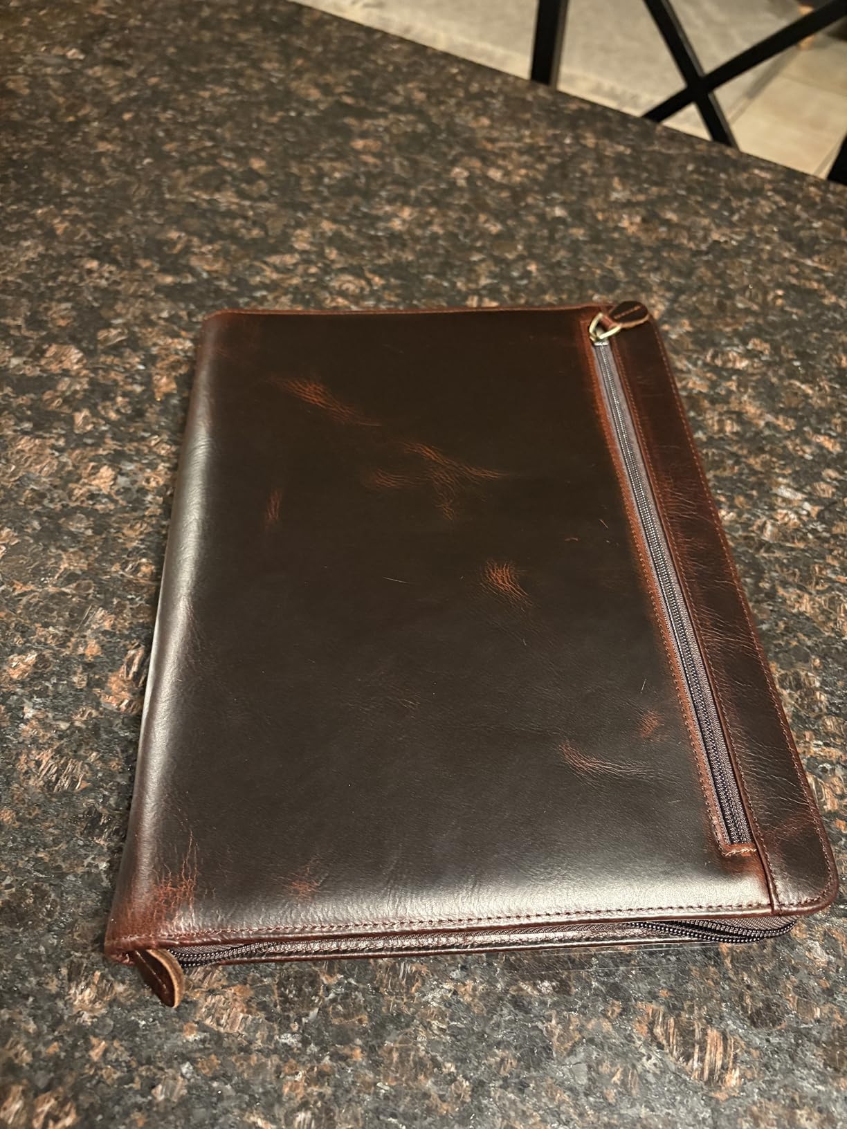 Genuine Leather Professional Business Portfolio Padfolio Folder with Zipper for Men and Women,Work Portfolio for Letter Size Notepad, for Meeting and Travel, Oil Wax customer photo 2