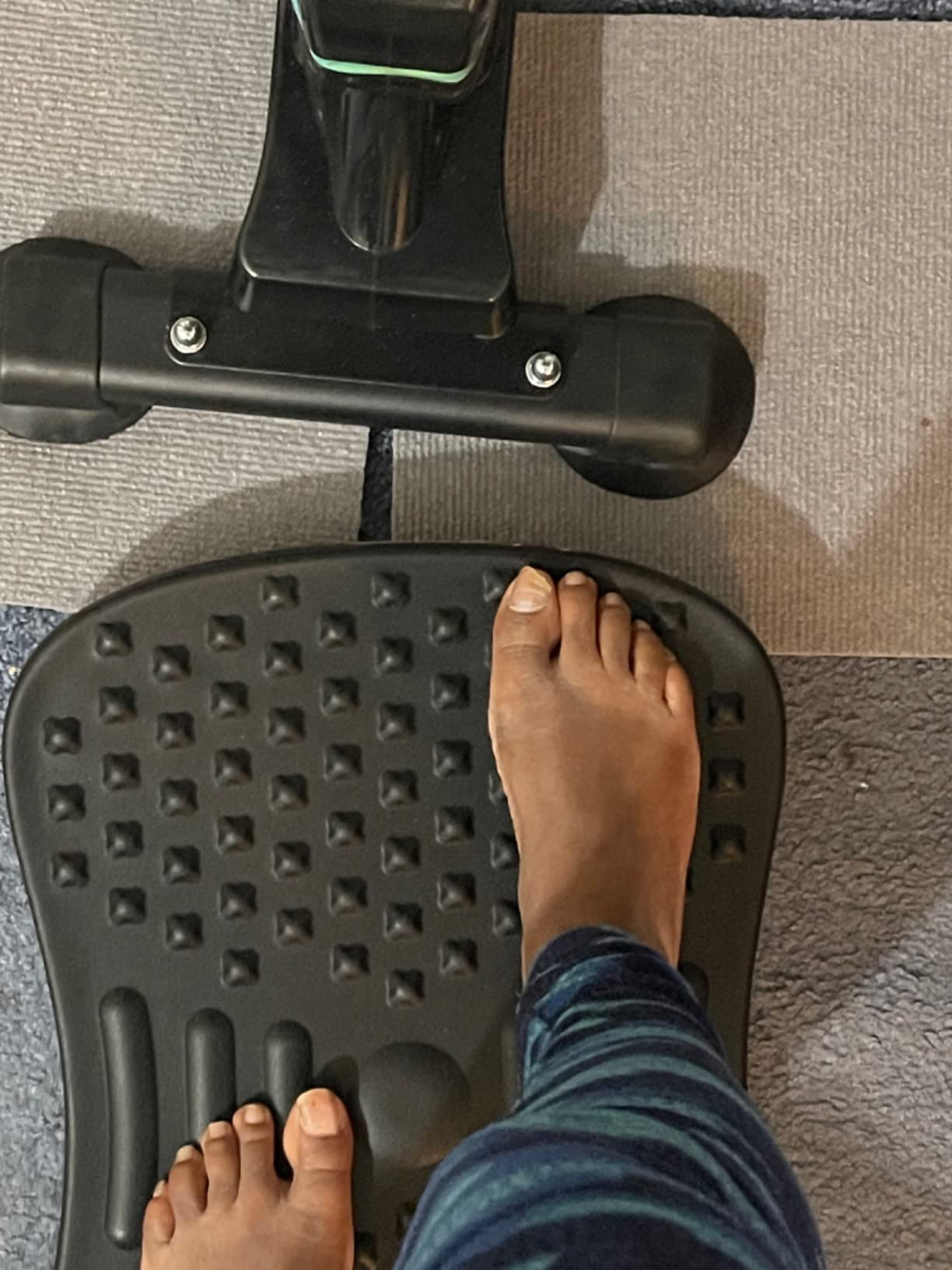 Seville Classics airLIFT Premium Anti Fatigue Wooden Balance Wobble Board Mat w/Massage Points, for Office Standing Desk, Home, Exercise, Therapy, Sports Training, Black, 20W x 14D customer photo 2