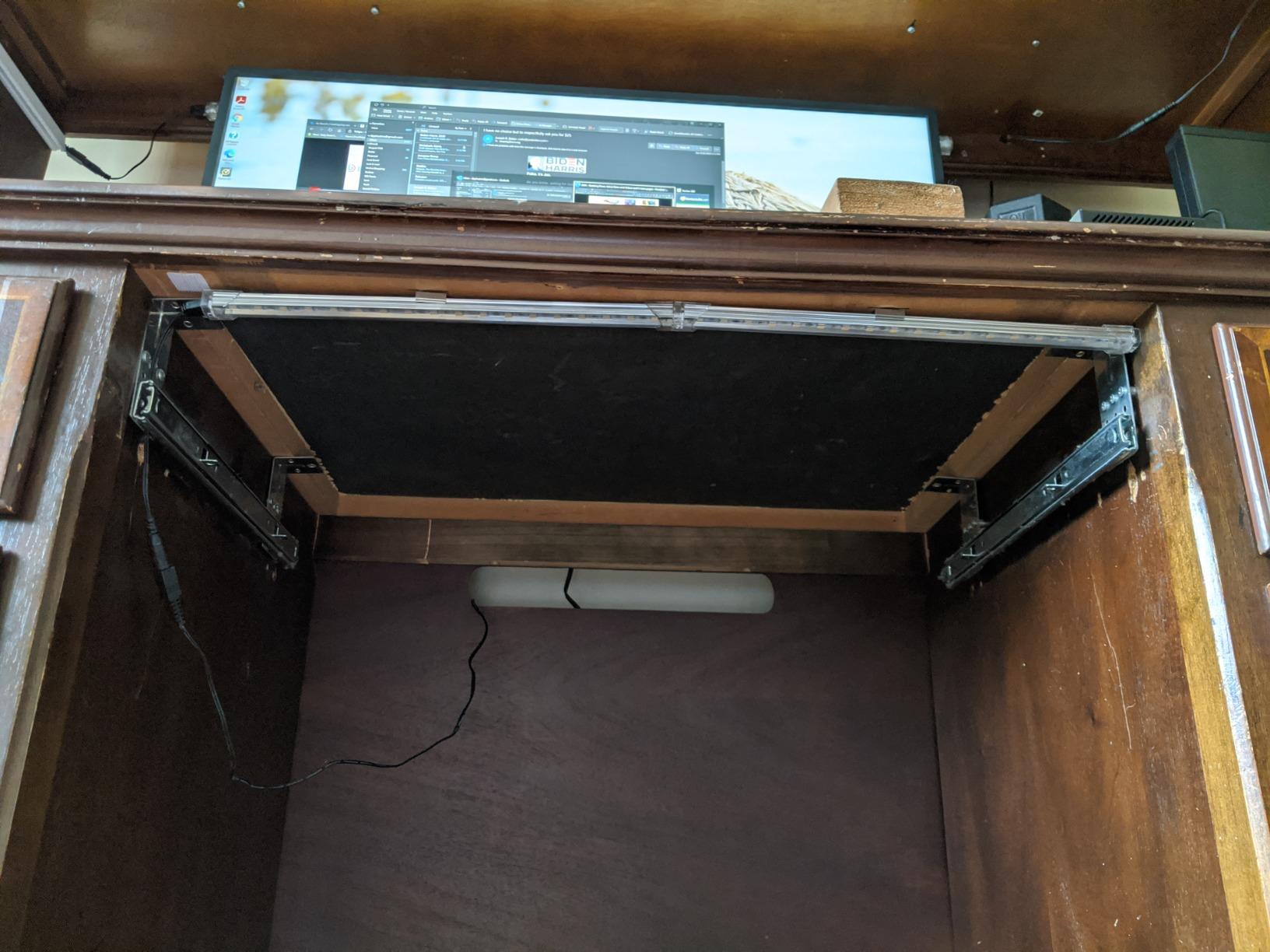 Under Desk Keyboard Tray, 20