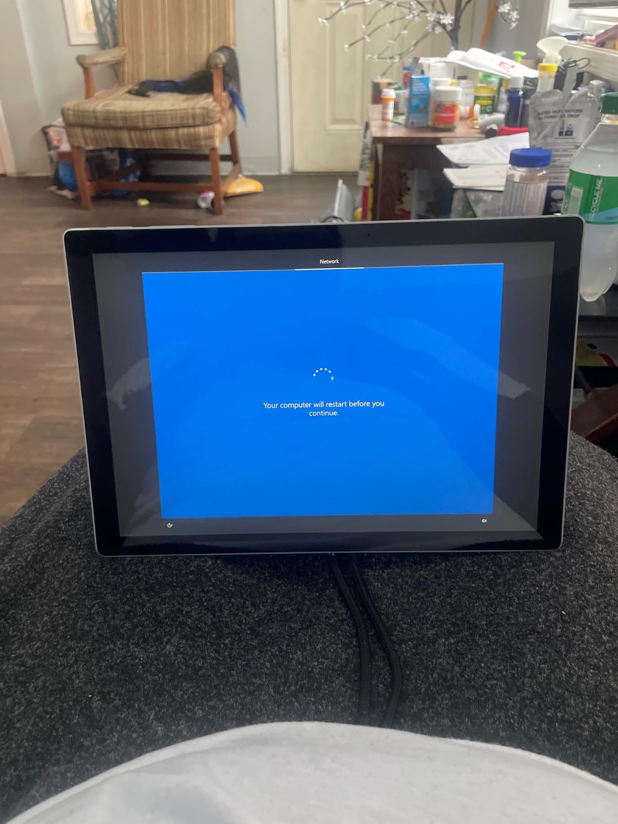 Microsoft Surface Pro 7 256GB i5 8GB RAM with Windows 10 Pro (Wi-Fi, Quad-Core i5-1035G4,) Platinum PVR-00001 (Renewed) customer photo 2