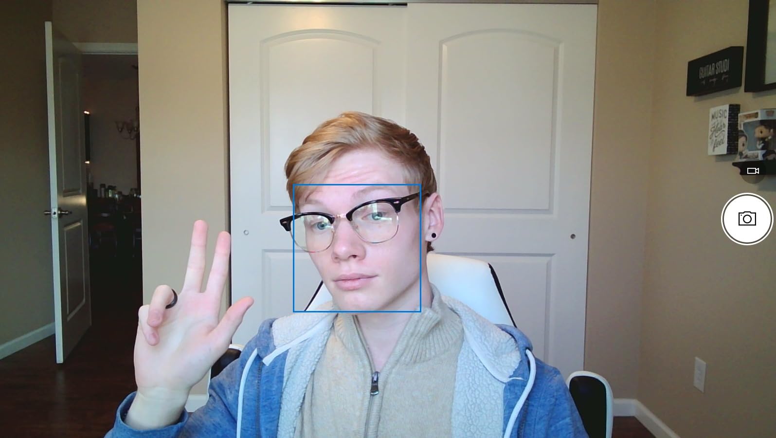 NexiGo StreamCam N930E with Software, 1080P Webcam with Ring Light and Privacy Cover, Auto-Focus, Plug and Play, Web Camera for Online Learning, Zoom Meeting Skype Teams, PC Mac Laptop Desktop customer photo 2