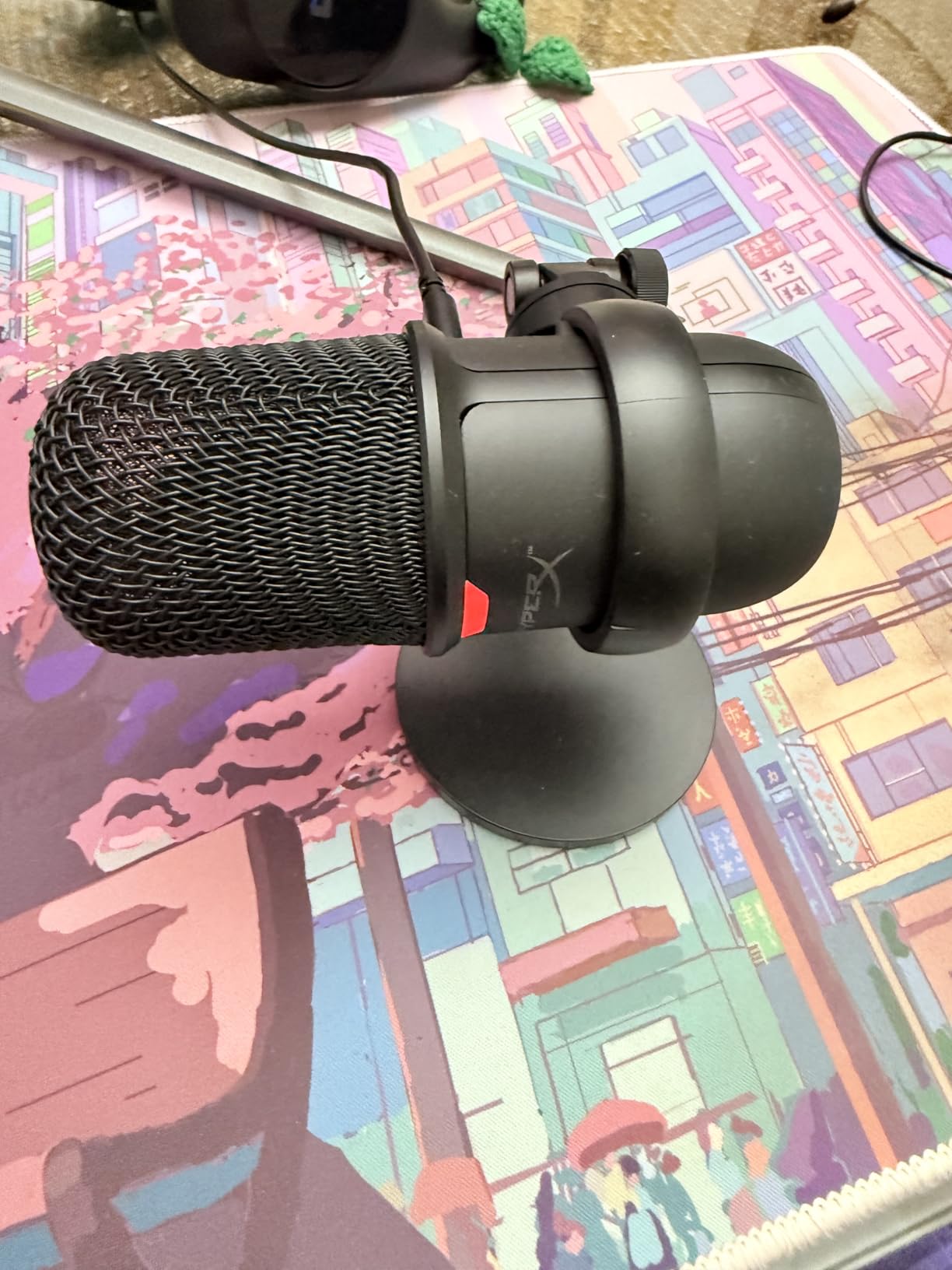 HyperX SoloCast - USB Condenser Gaming Microphone, for PC, PS4, PS5 and Mac, Tap-to-Mute Sensor, Cardioid Polar Pattern, great for Streaming, Podcasts, Twitch, YouTube, Discord,Black customer photo 2