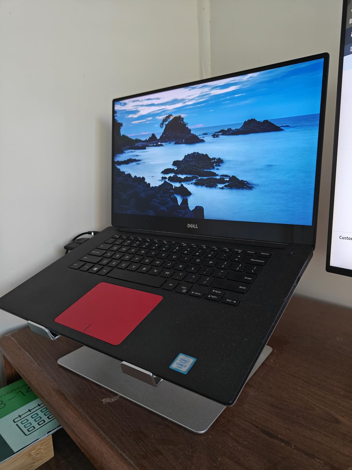 Lamicall Adjustable Laptop Stand, Portable Laptop Riser, Aluminum Laptop Stand for Desk Foldable, Ergonomic Computer Notebook Holder for MacBook Air Pro HP, Office Desk Accessories (10-17.3'')- Silver customer photo 2