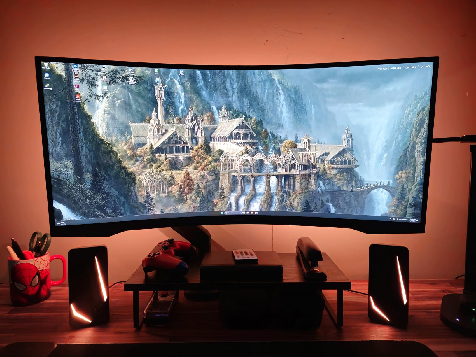 Samsung 34' Odyssey G5 Ultra-Wide Gaming Monitor with 1000R Curved Screen, 165Hz, 1ms, FreeSync Premium, Large Display, Eye Comfort, Multiple Ports, WQHD, LC34G55TWWNXZA, Black customer photo 2