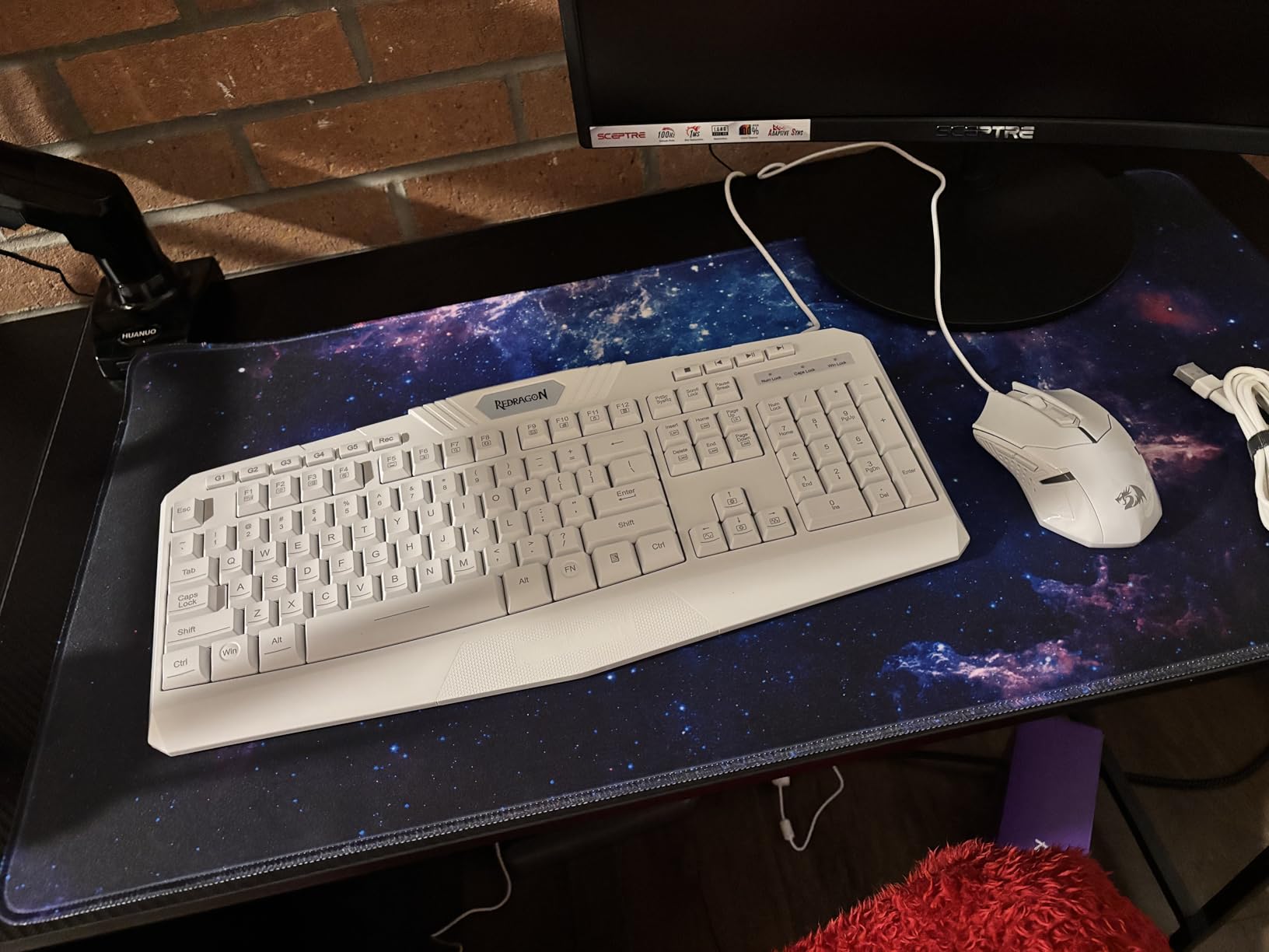 Canjoy Gaming Mouse Pad, 31.5x15.7inch Large Extended Mousepad Big Computer Desk Mat for Keyboard and Mouse Full Desk Mouse Mat with Non-Slip & Rubber Base customer photo 1