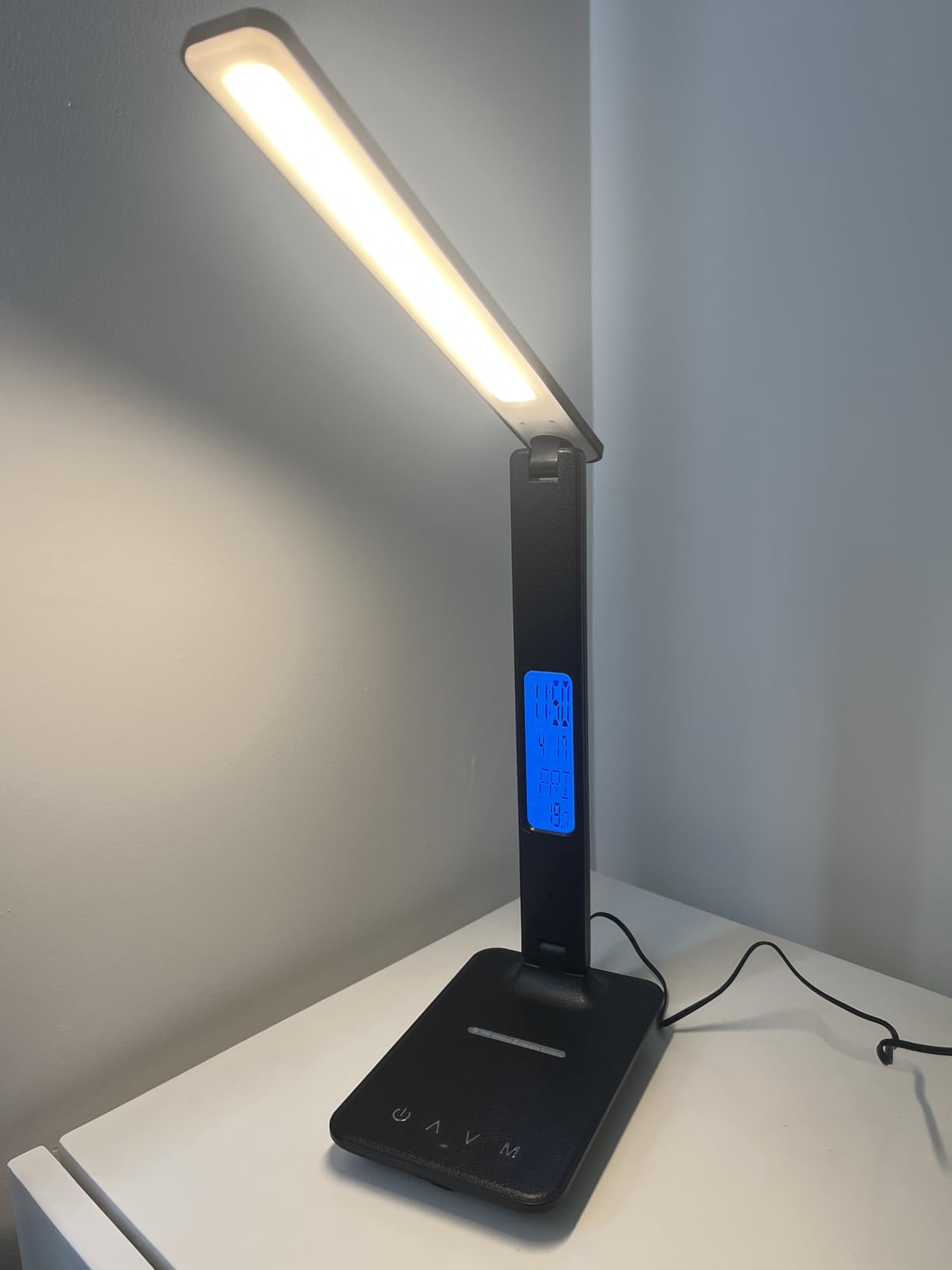 LED Desk Lamp with Wireless Charger, Suitable for Home, Office Dimmable, with USB Charging Port, Built-in Clock, Calendar, Thermometer and Automatic Timing Reading Desk Lamp. customer photo 1