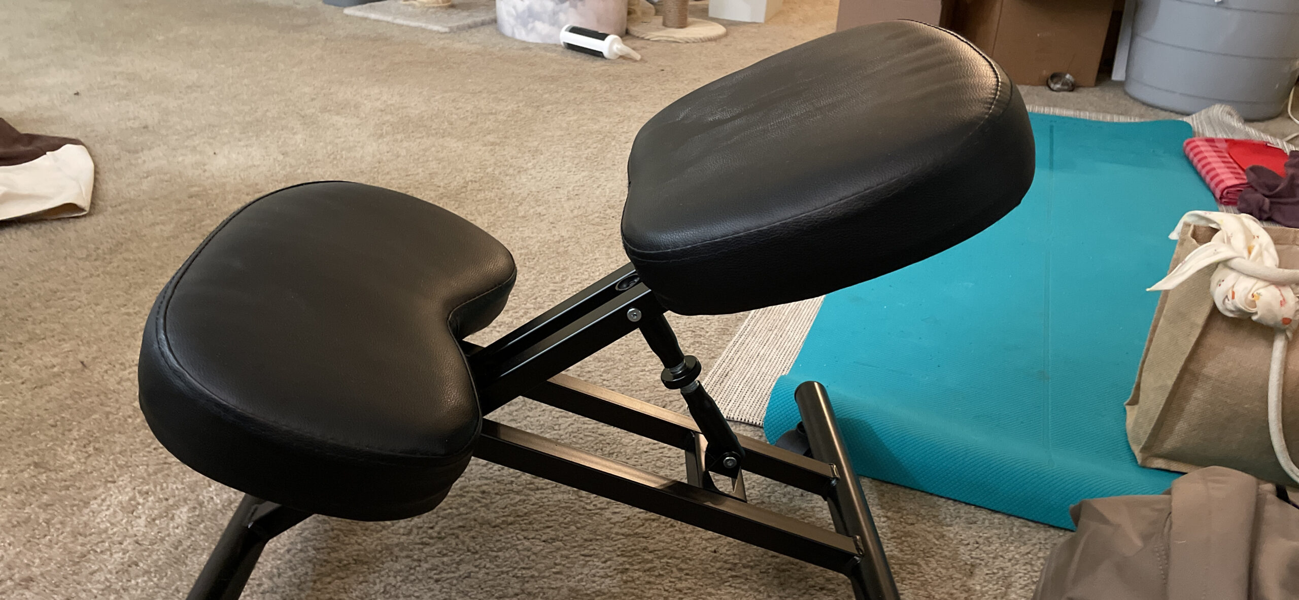 Yaheetech Kneeling Chair Ergonomic Posture Chair for Office Home Standing Work Desk Stool Adjustable Office Chair with Thick Cushion Pad & Flexible Seating Rolling Casters customer photo 2