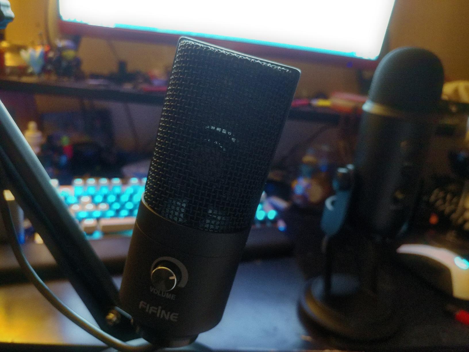 FIFINE USB Microphone for Zoom Video Meeting Online Class on PC Computer, Metal Condenser Desktop Mic with Gain Control for Windows and Mac, Silver - K669S customer photo 1