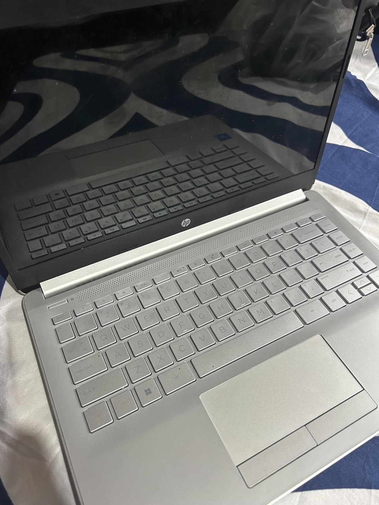 HP 14 Laptop, Intel Celeron N4020, 4 GB RAM, 64 GB Storage, 14-inch Micro-edge HD Display, Windows 11 Home, Thin & Portable, 4K Graphics, One Year of Microsoft 365 (14-dq0040nr, Snowflake White) customer photo 1
