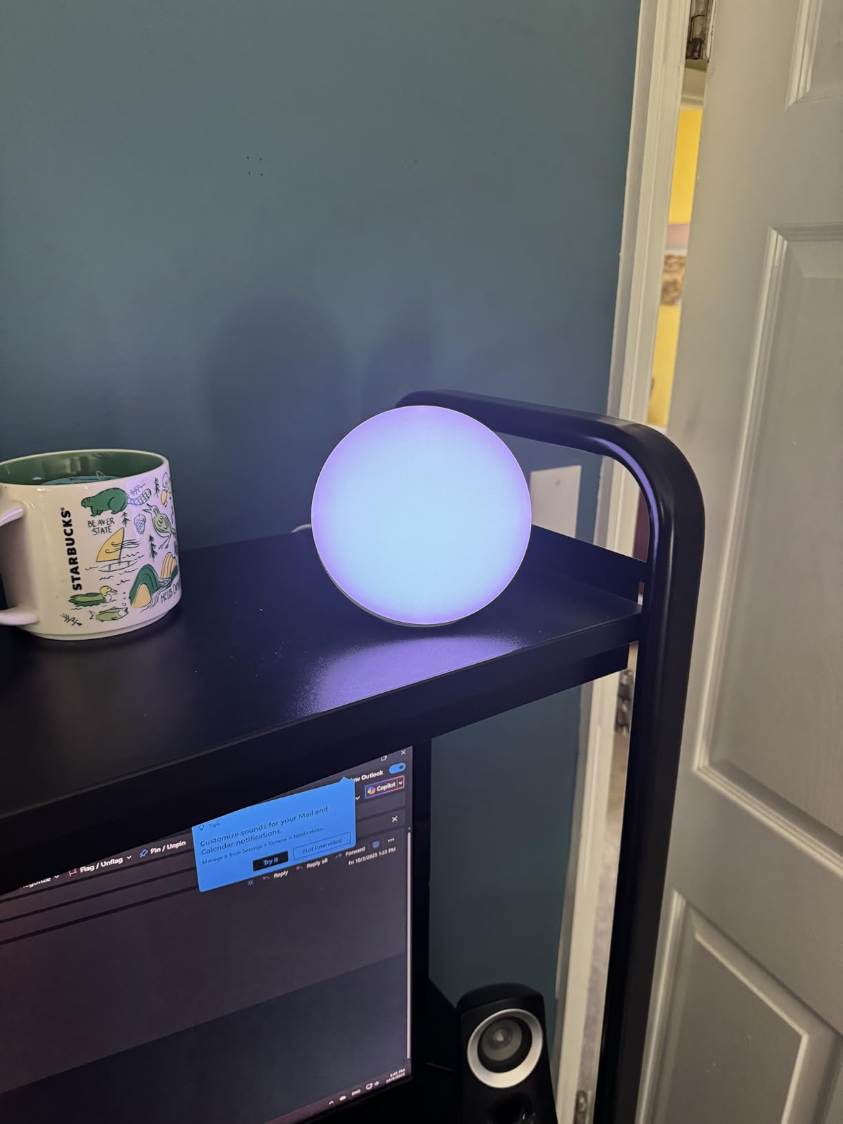 Hifree Smart Table Lamp, Dimmable Desk Lamp with App/Voice Control, LED RGB Color Changing Touch Lamp, Night Lamp for Bedroom Compatible with Alexa customer photo 2