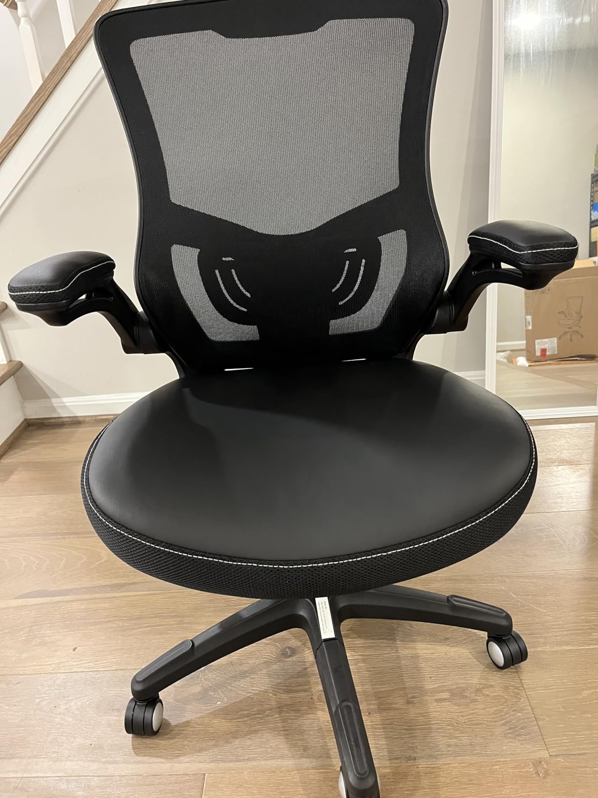 Office Chair Ergonomic Desk Chair, Computer PU Leather Home Office Chair, Swivel Mesh Back Adjustable Lumbar Support Flip-up Arms Executive Task Chair customer photo 1