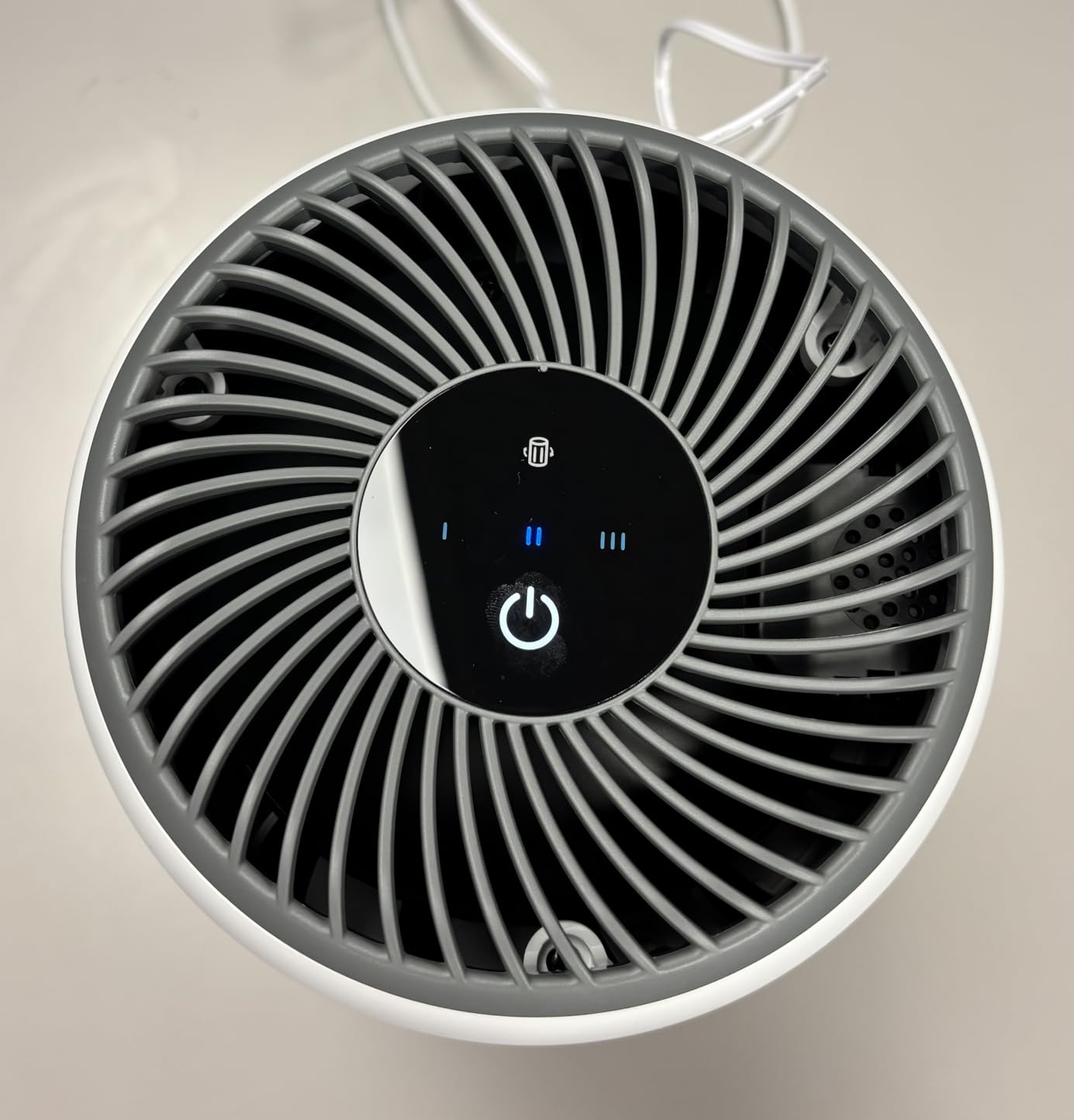 LEVOIT Air Purifiers for Bedroom Home Dorm, AHAM VERIFIED, 3-in-1 Filter Cleaner With Aroma Pad, Filters Smoke, Allergens, Pet Dander, Odor, Dust, Office, Desktop, Core Mini-P, White customer photo 2