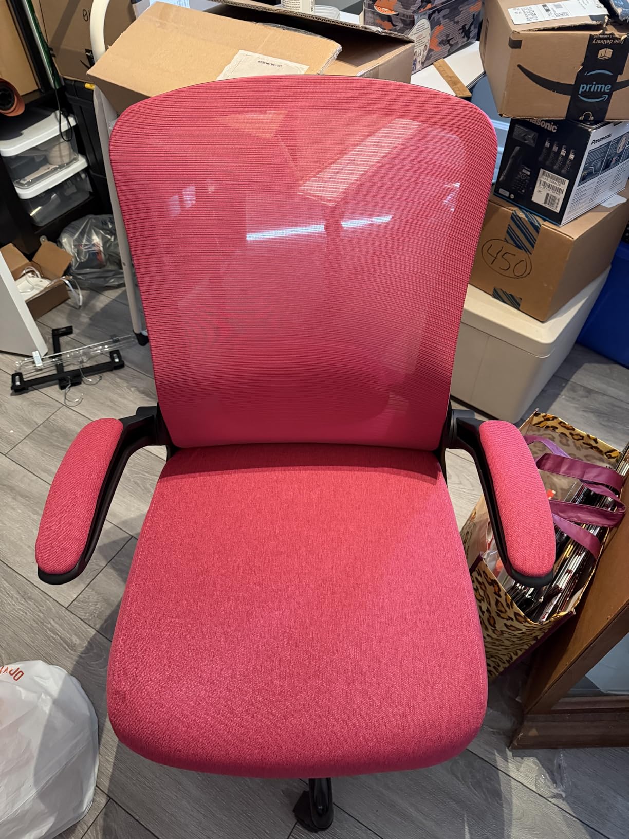 Mimoglad Ergonomic Office Chair - Desk Chair with Flip-up Armrests & 135° Recline, Adjustable Lumbar Support - Space-Saving Task Chair for Business/Team Office & Home (Black, 350lbs) customer photo 1