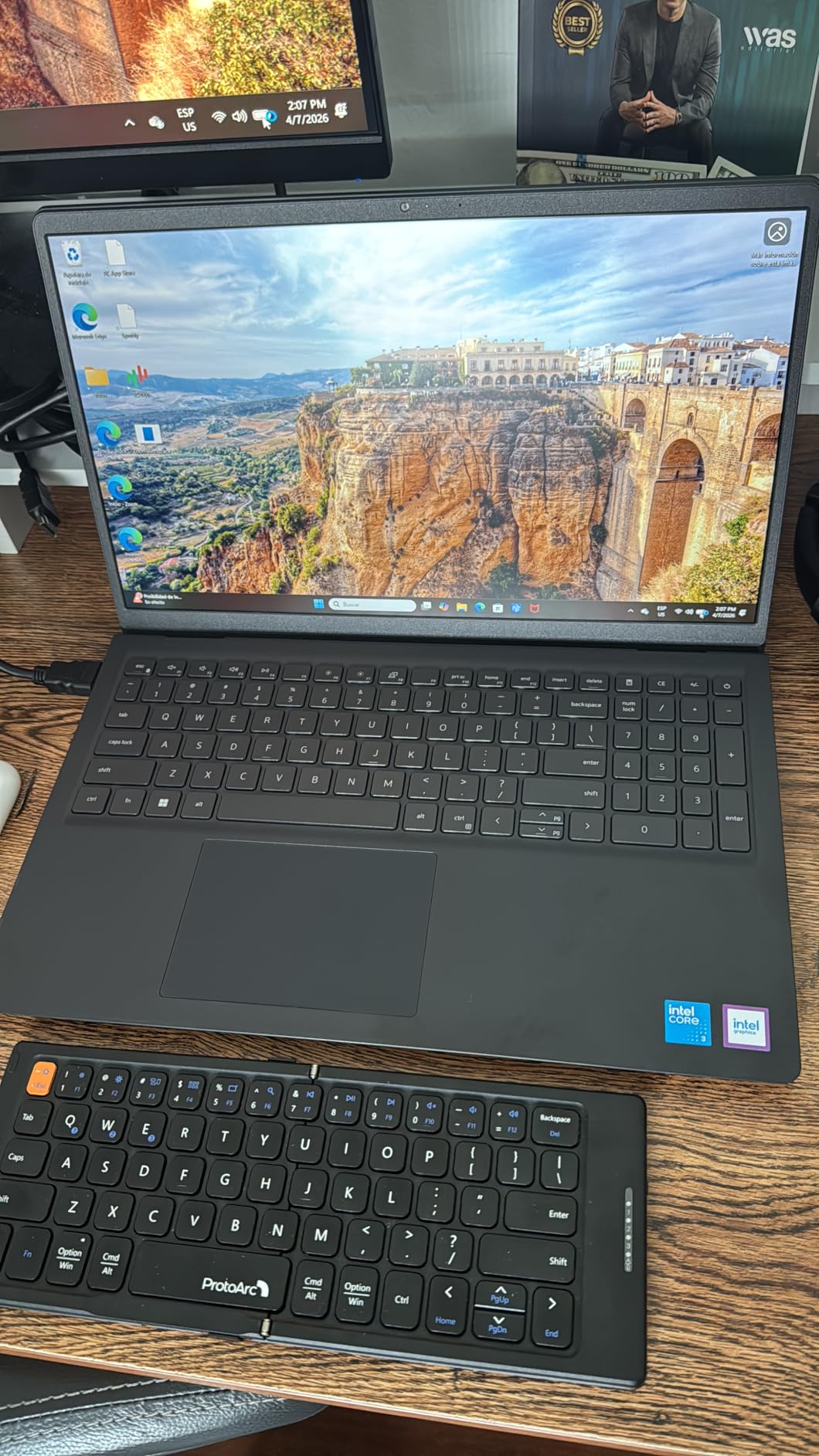 Dell 15 Laptop DC15250-15.6-inch FHD 120Hz Display, Intel Core 3 Processor 100U, 8GB DDR4 RAM, 512GB SSD, Intel UHD Graphics, Windows 11 Home, Onsite Service - Carbon Black customer photo 1