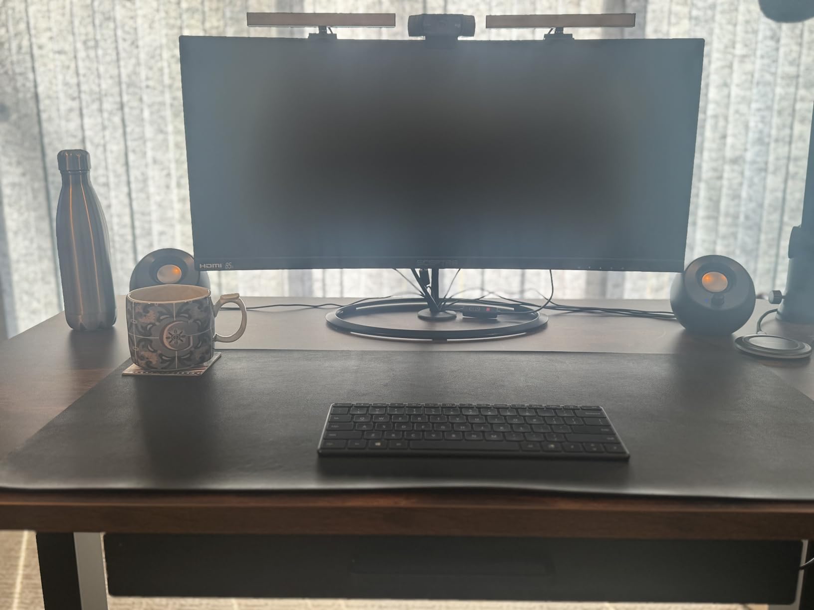 VIVO Electric 71 x 30 in Standing Desk, Memory Height Adjustment, 1B Series, Holds 220 lbs, Black Top Black Frame, DESK-KIT-1B7B customer photo 1