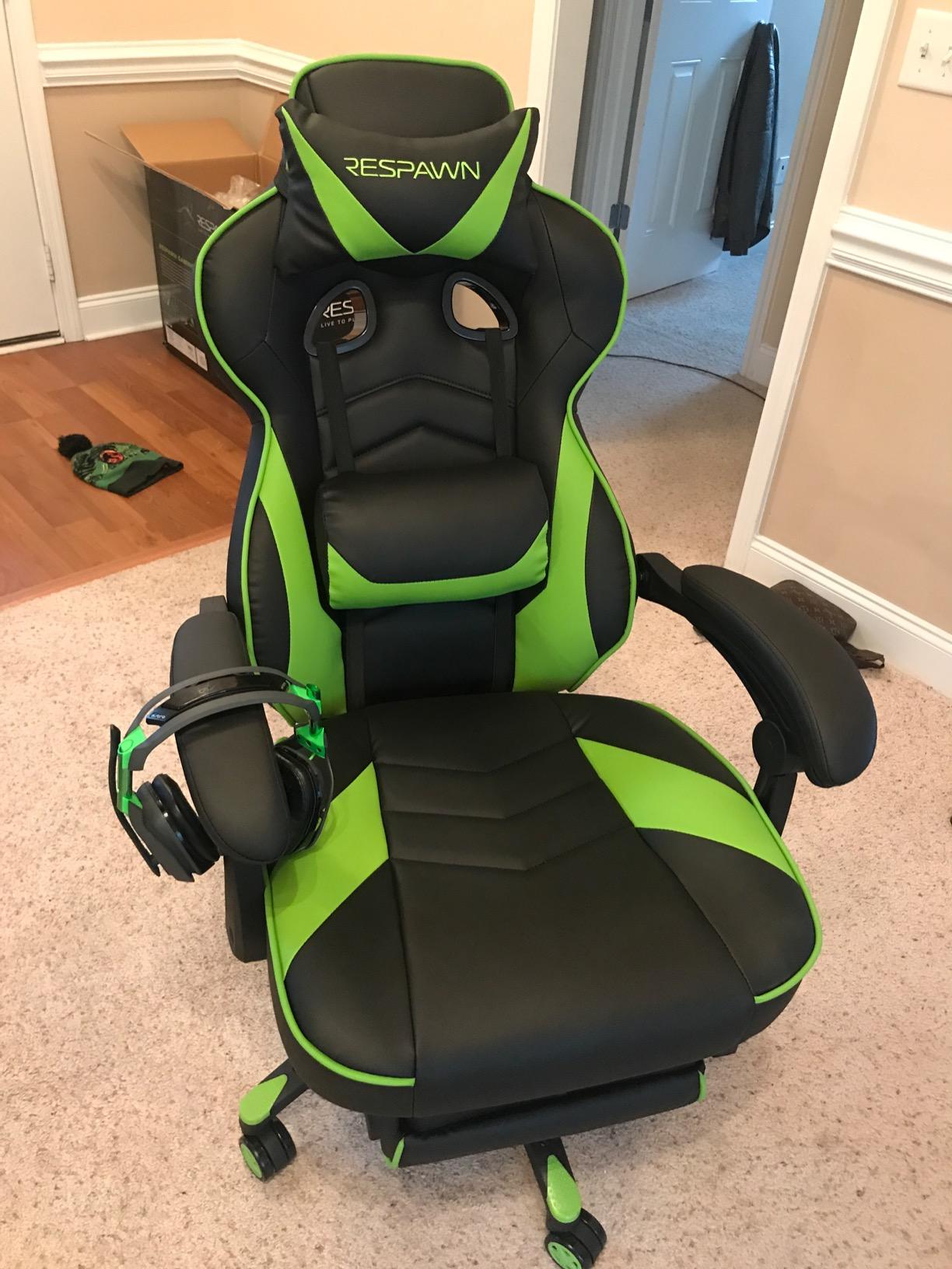 Respawn 110 Ergonomic Gaming Chair - Reclining Office Video Game Swivel Chair with Lumbar Support, Headrest, Heavy Duty, High Back, Racing Style Gaming Recliner Seat for Computer Gamer customer photo 1