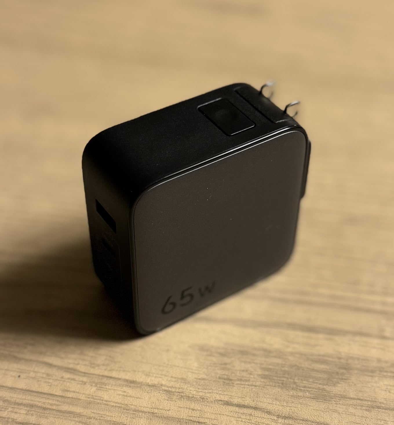 UGREEN 65W USB C Travel Adapter, Foladable Fast GaN Charger with US/UK/EU 3 Plugs, 3-Port International Power Adapter for MacBook Air/Pro, Dell XPS, iPhone 17/16/15, iPad, Galaxy S25/S24, Steam Deck customer photo 2