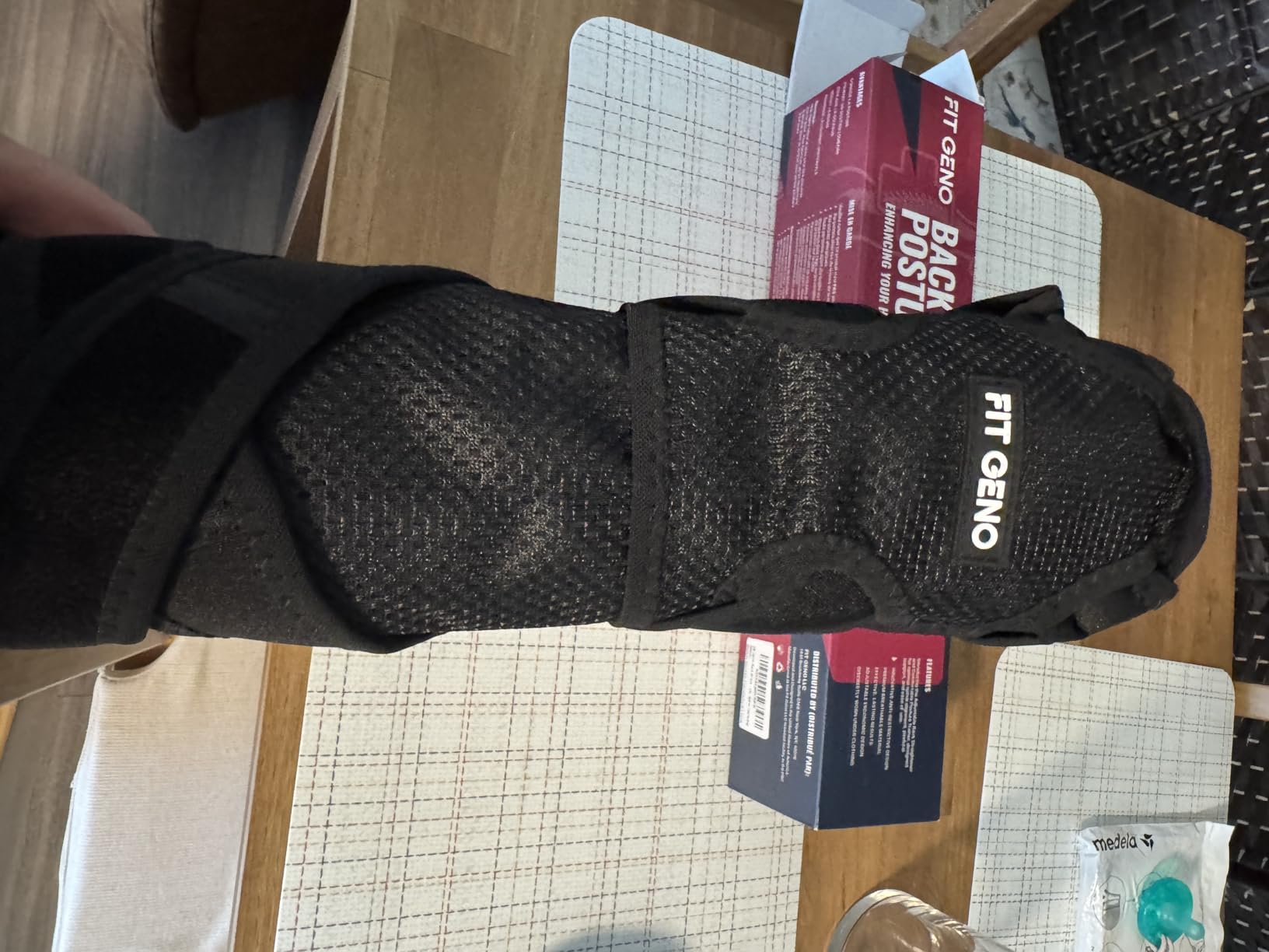 Fit Geno Back Brace Posture Corrector for Women and Men, Shoulder Straightener, Adjustable Full Back Support, Upper and Lower Back Pain Relief - Scoliosis, Hunchback, Hump, Thoracic, Spine Corrector customer photo 2