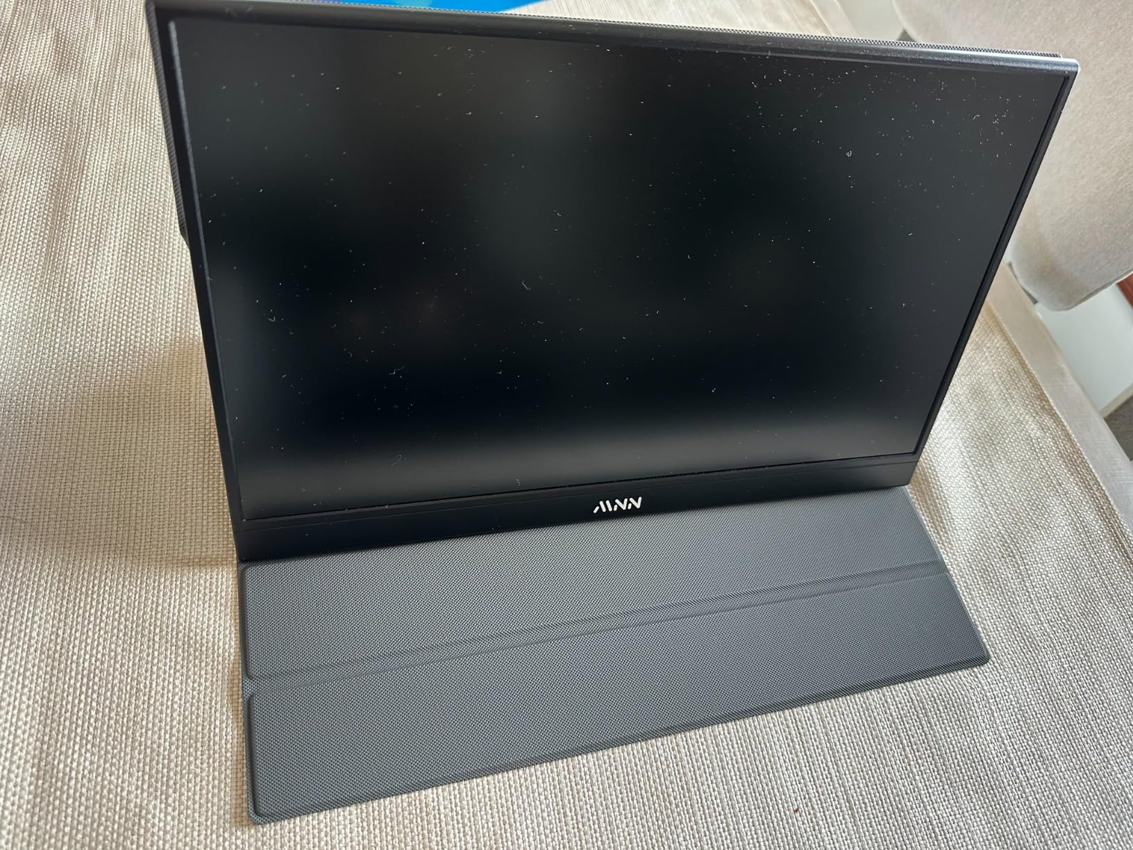 MNN Portable Monitor 15.6inch FHD 1080P USB C HDMI Gaming Ultra-Slim IPS Display w/Smart Cover & Speakers,HDR Plug&Play, External Monitor for Laptop PC Phone Mac (15.6'' 1080P) customer photo 2