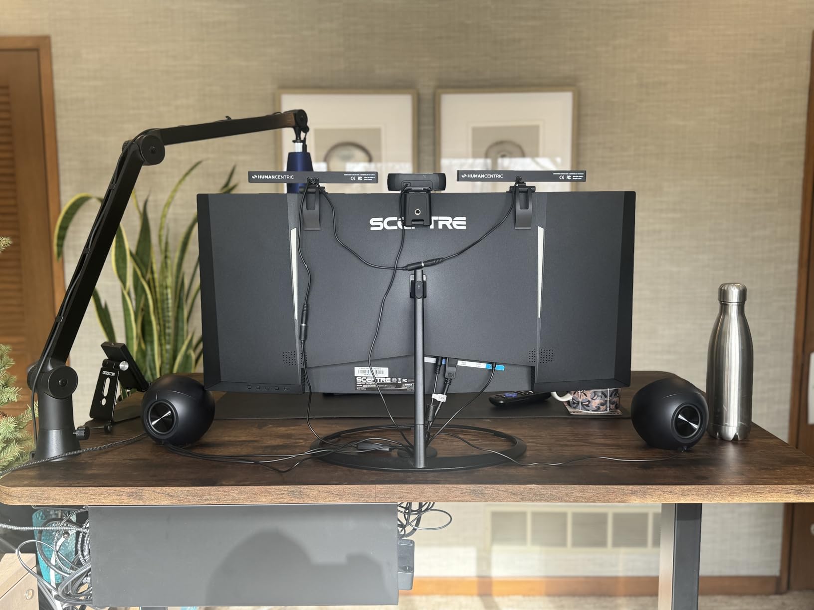 VIVO Electric 63 x 32 in Standing Desk, Memory Height Adjustment, 1B Series, Holds 220 lbs, Black Top Black Frame, DESK-KIT-1B1B customer photo 2