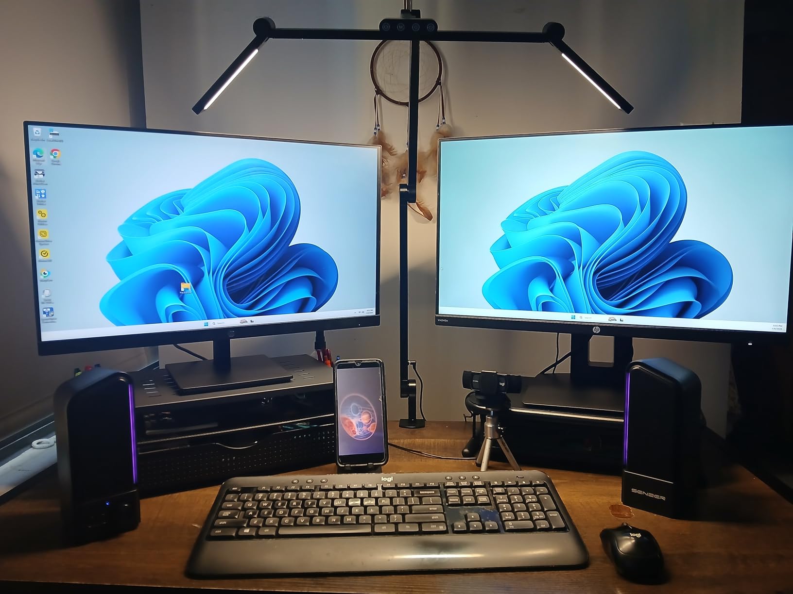 Micomlan Led Desk Lamp with Clamp, Architect Desk Lamp for Home Office with Atmosphere Lighting, 24W Ultra Bright Auto Dimming Computer Light Stepless Dimming and Tempering LED Table Light customer photo 1