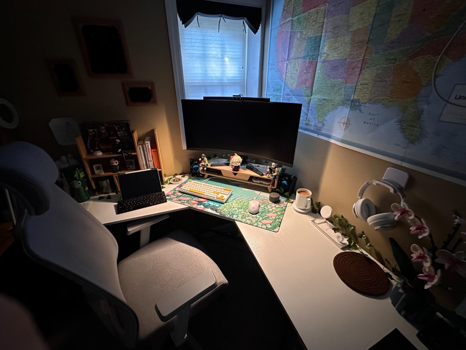 ONWAY Curved Monitor Light Bar with Wireless Remote,Monitor Light Bar with Auto-Dimming and Camera Base,Applicable to All Screens. No Screen Glare,for (Basic) customer photo 1