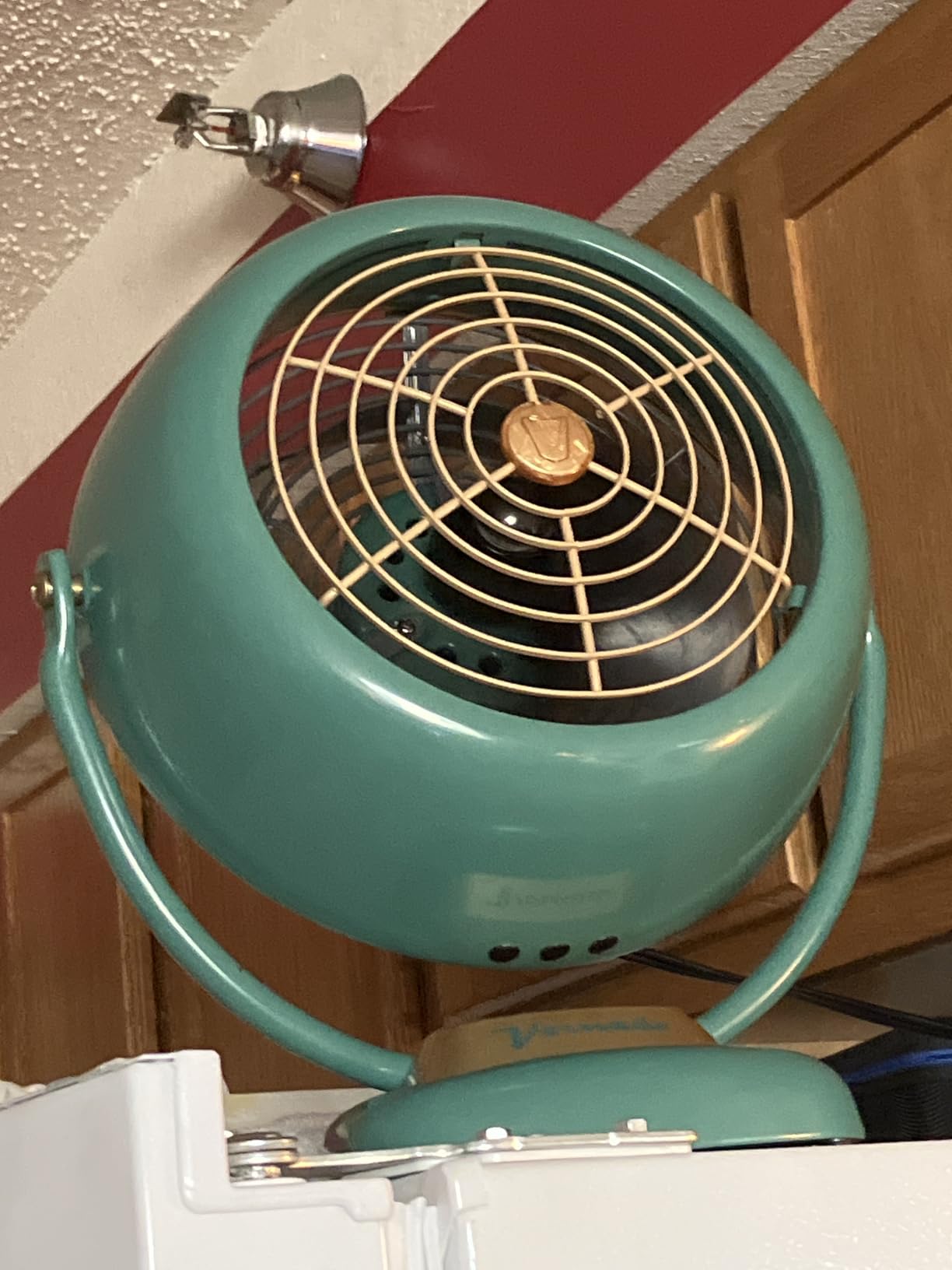 DREO Fan for Bedroom, 12 Inches, 70ft Powerful Airflow, 25db Quiet Table Air Circulator Fans for Whole Room, 120° Adjustable Tilt, 3 Speeds, Desktop Fan for Home, Office, Kitchen customer photo 2