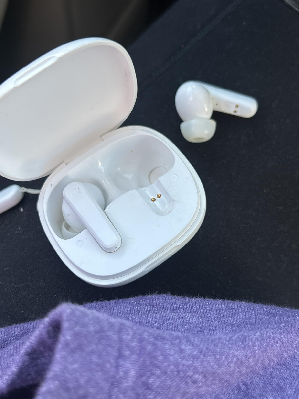 Soundcore by Anker P20i True Wireless Earbuds, 10mm Drivers with Big Bass, Bluetooth 5.3, 30H Long Playtime, Water-Resistant, 2 Mics for AI Clear Calls, 22 Preset EQs, Customization via App customer photo 1