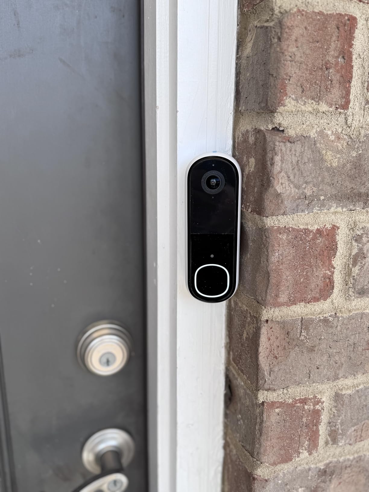 Arlo Video Doorbell 2K (2nd Gen, Latest Release), Wireless or Wired Option, 2-Way Audio, Night Vision, Head to Toe Video View, Package Detection, Person & Vehicle Recognition, 1-Month Secure Plan customer photo 1