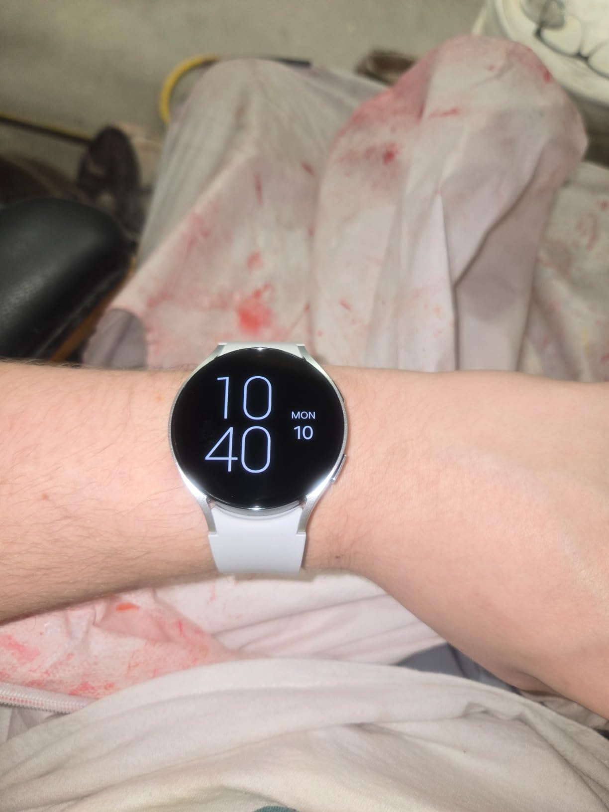 Galaxy Watch 6 40mm LTE Smartwatch, Fitness Tracker, Personalized HR Zones, Advanced Sleep Coaching, Heart Monitor, BIA Sensor for Health Wellness Insights, Big Screen, US Version, Graphite customer photo 2