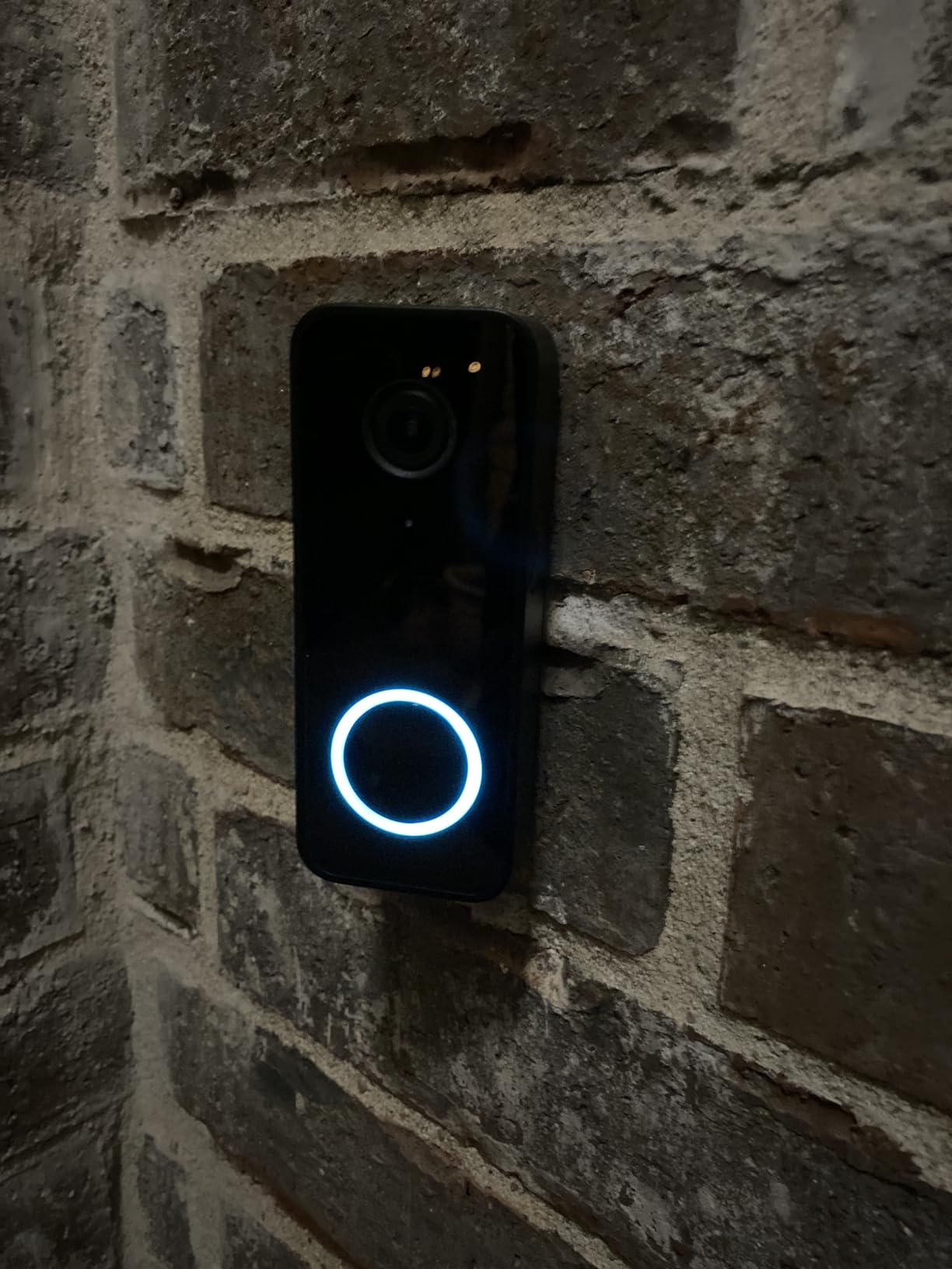 WYZE Wired Doorbell Camera v2(existing doorbell Wiring Required), 2K Security Video Doorbell, Color Night Vision, 2-Way Audio, Package Monitor, Works with Alexa & Google Assistant. Free Expert Setup customer photo 2
