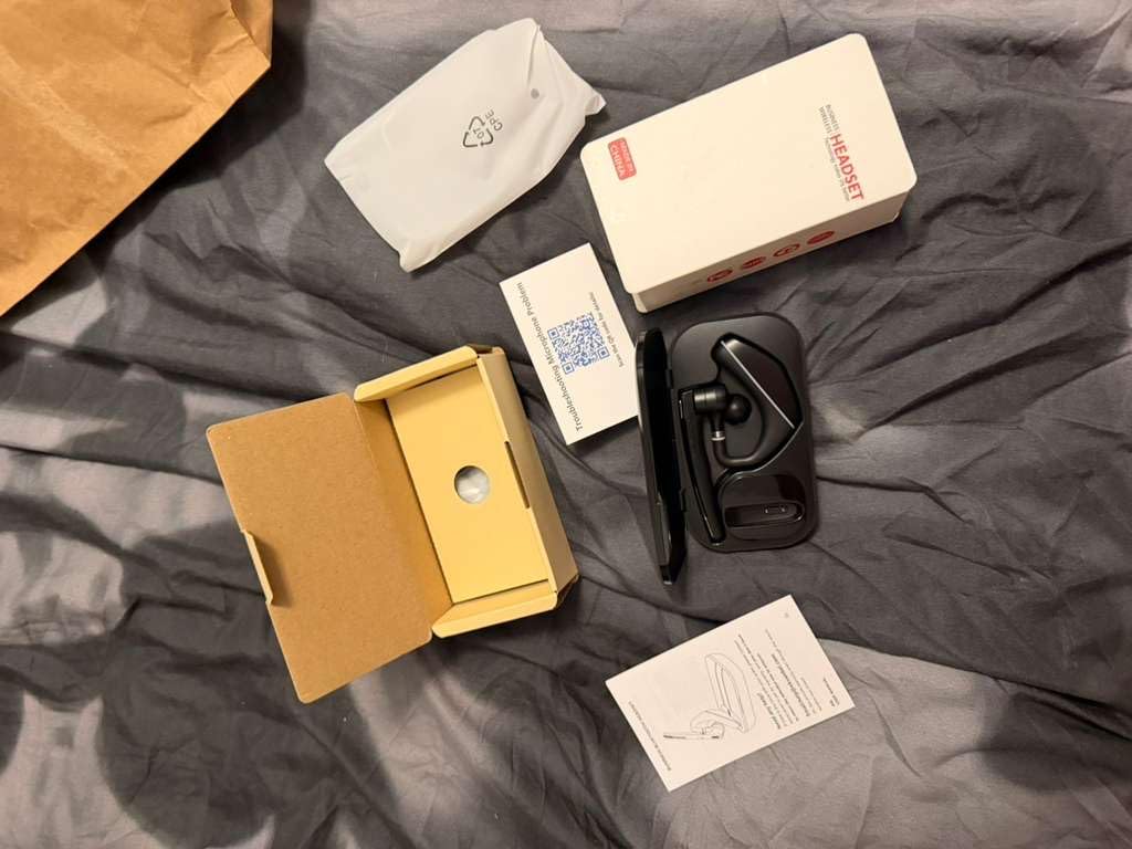 EKVANBEL Bluetooth Headset V5.3, Wireless Earpiece with 1000mAh Charging Case, 96H Talktime, Hands Free Noise Canceling Headphones with Dual-Mic for Computer Cell Phones Trucker Home Office Work customer photo 1