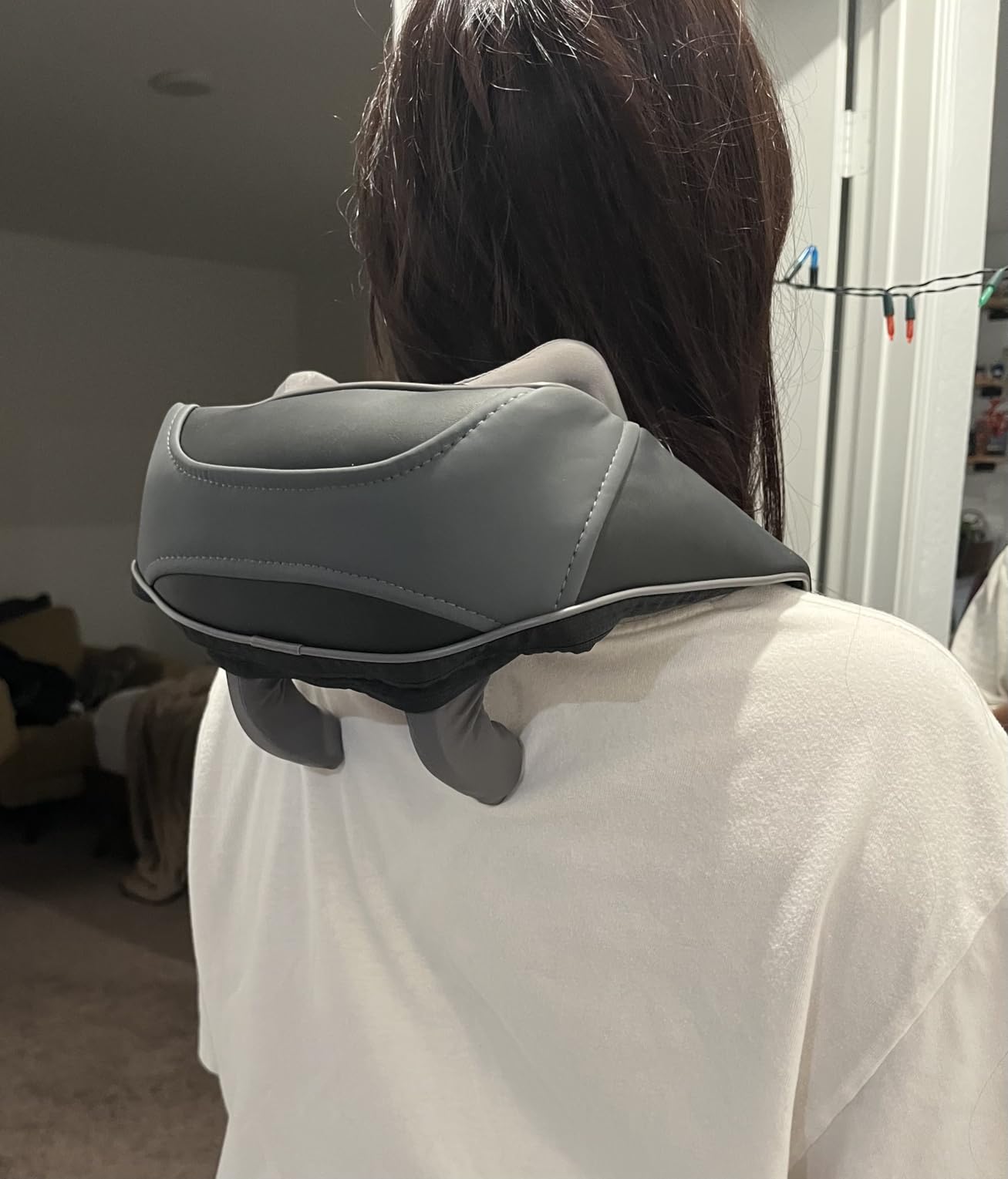 Snailax Cordless Neck Massager with Heat for Pain Relief Deep Tissue, 4D Kneading, Mothers Day Gifts, Rechargeable Shiatsu Back Neck Massager for Neck, Shoulders Back customer photo 2