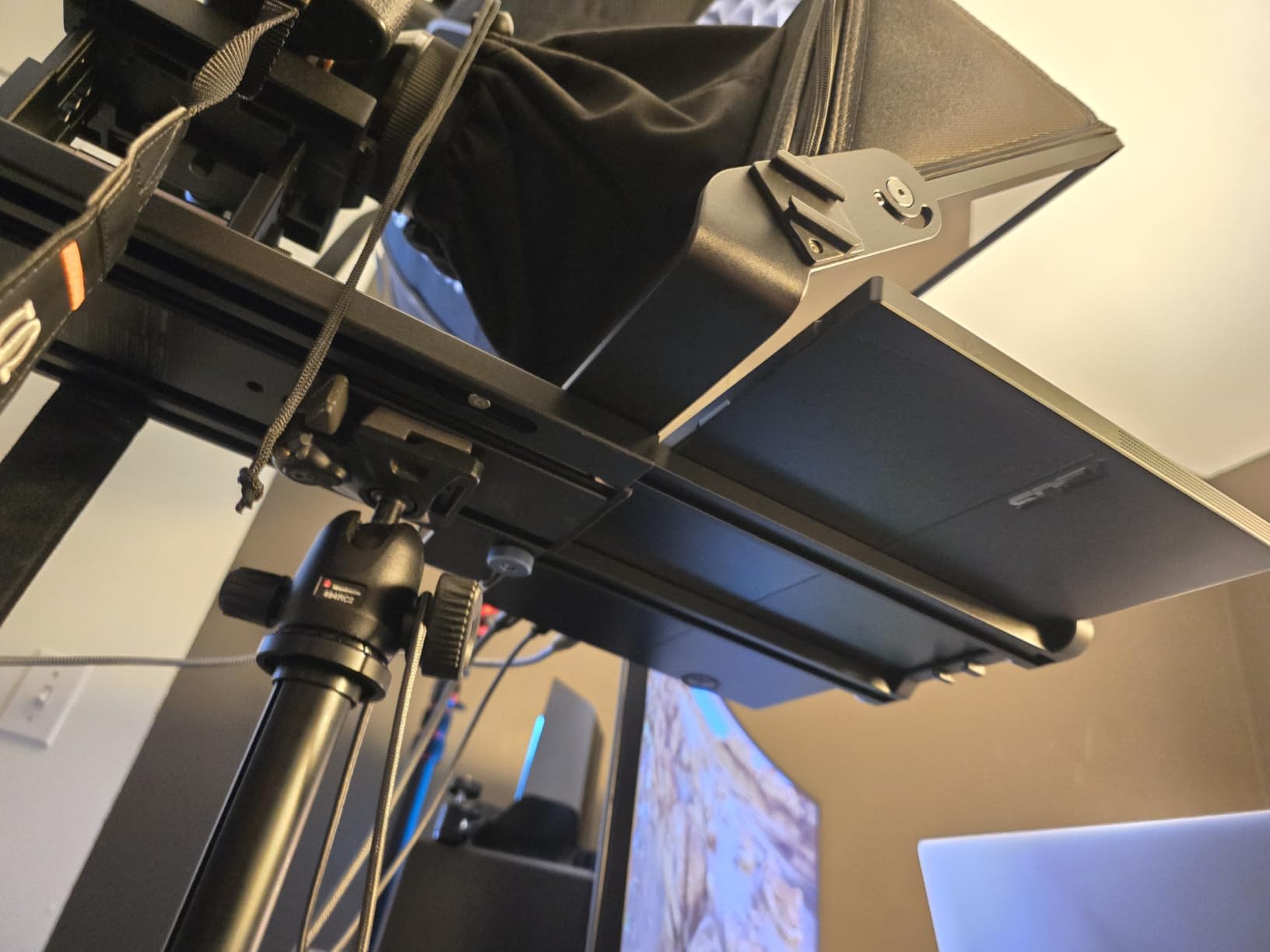 NEEWER Teleprompter X17 II with RT113 Remote/APP Control, 17